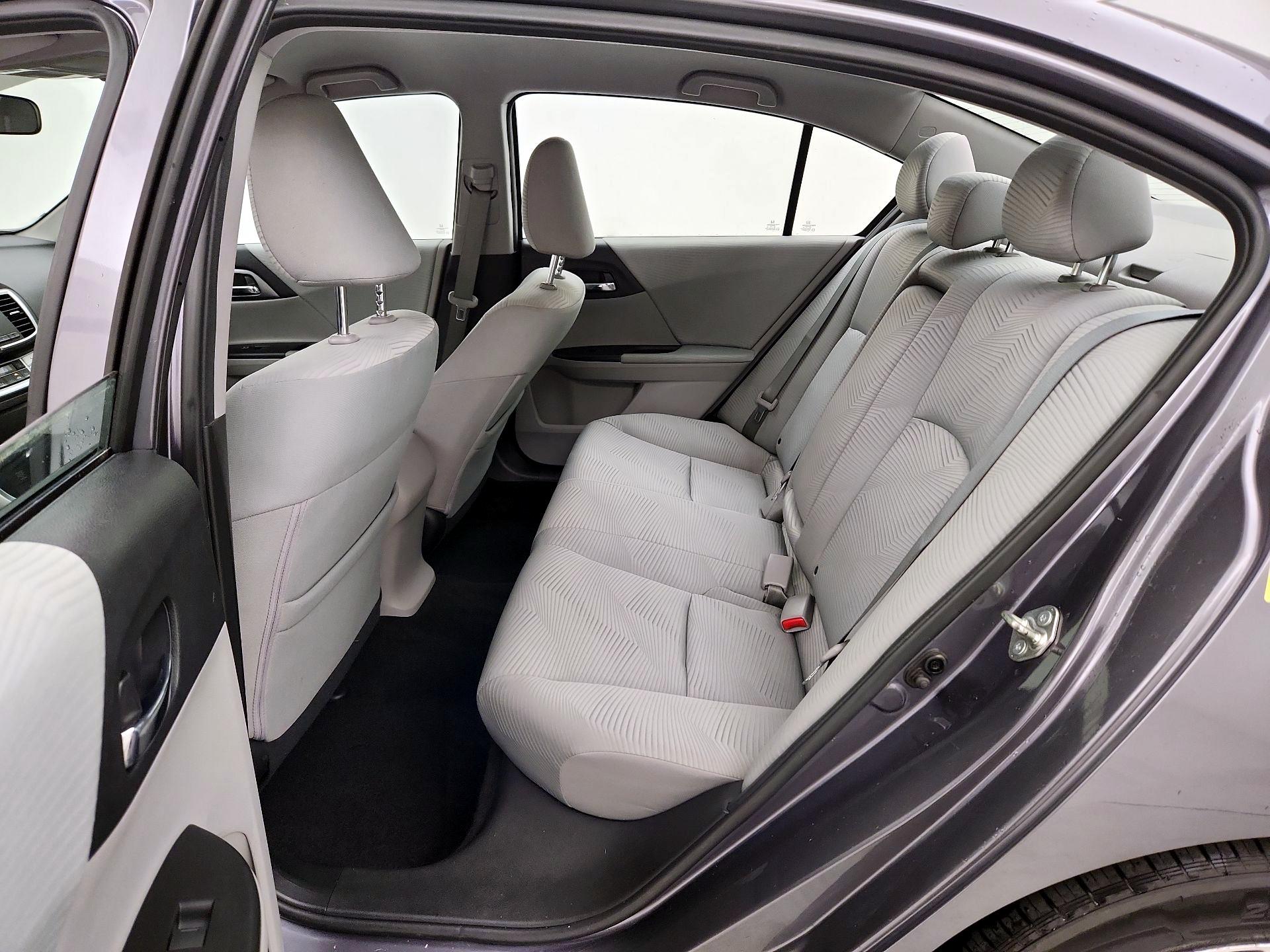 Thumbnail: 2015 Honda Accord - 19
