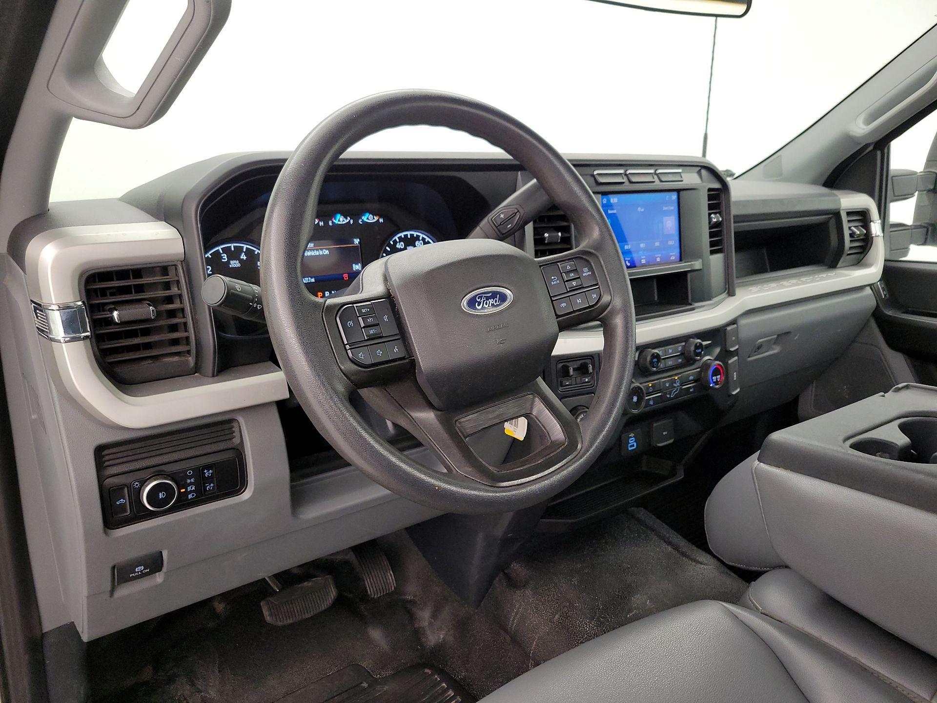 Thumbnail: 2023 Ford F-250 - 9
