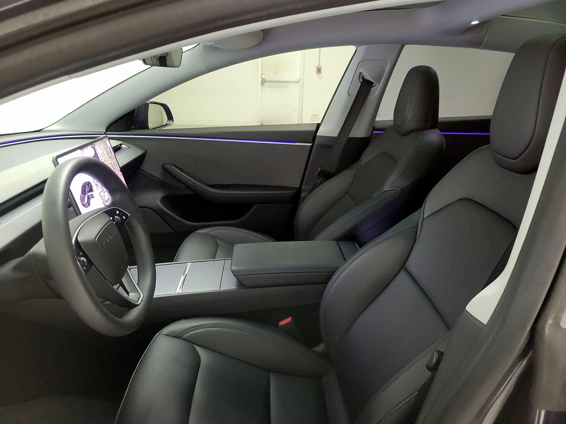 Thumbnail: 2024 Tesla Model 3 - 11