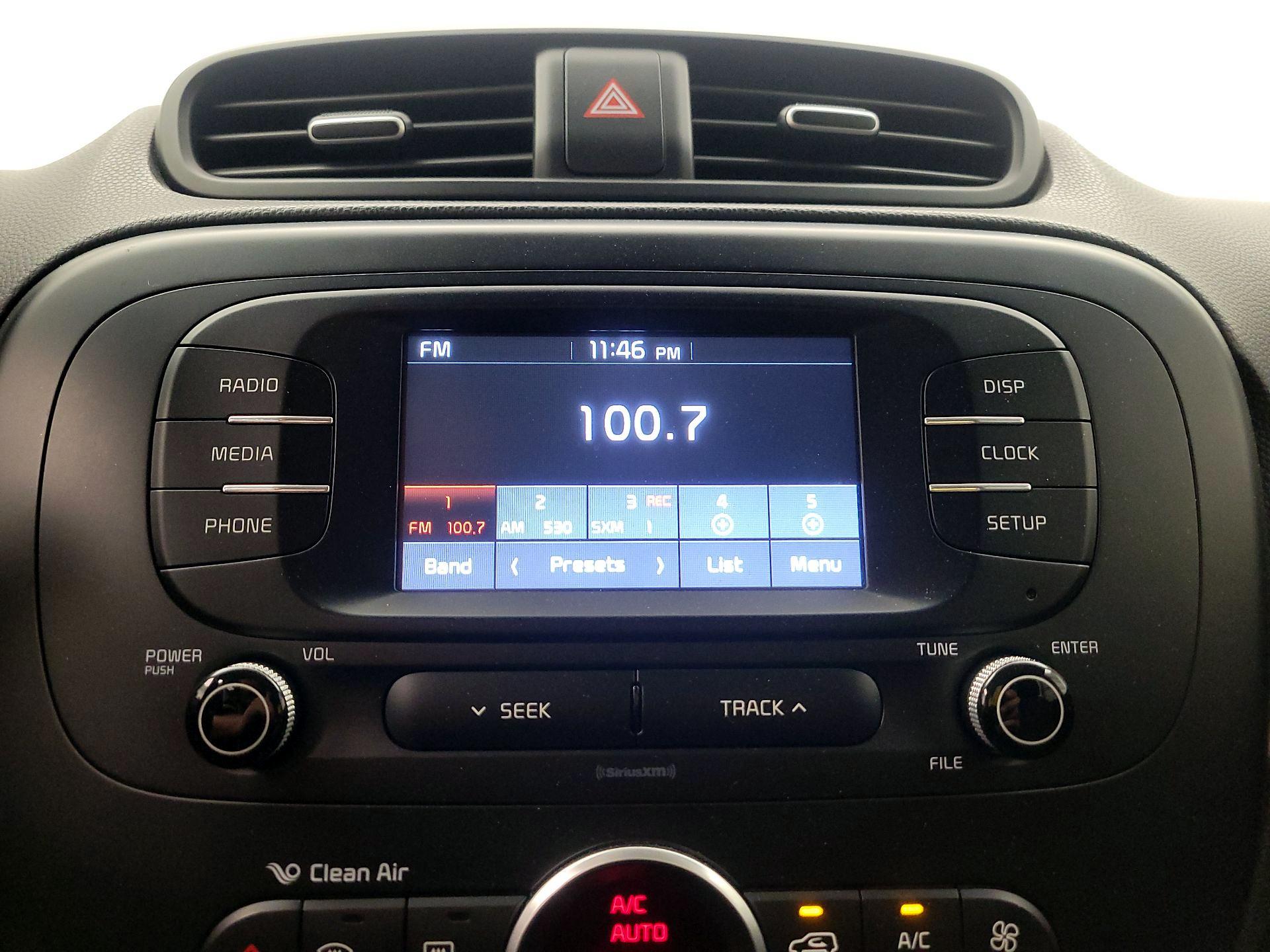 Thumbnail: 2017 Kia Soul - 15
