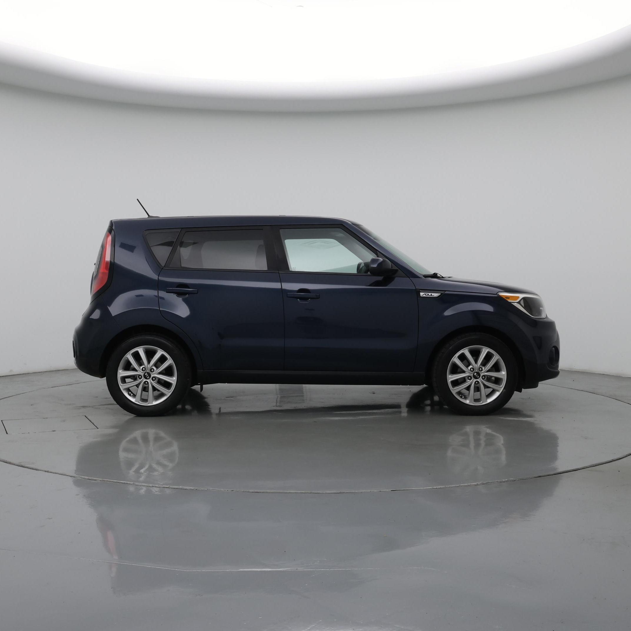 Thumbnail: 2017 Kia Soul - 7