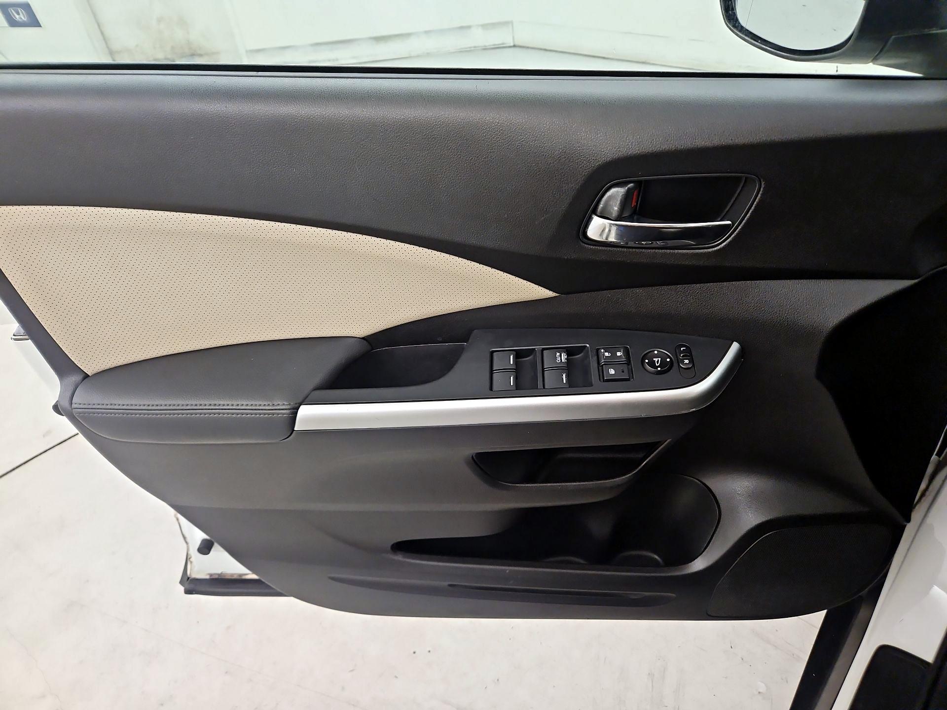 Thumbnail: 2016 Honda CR-V - 12