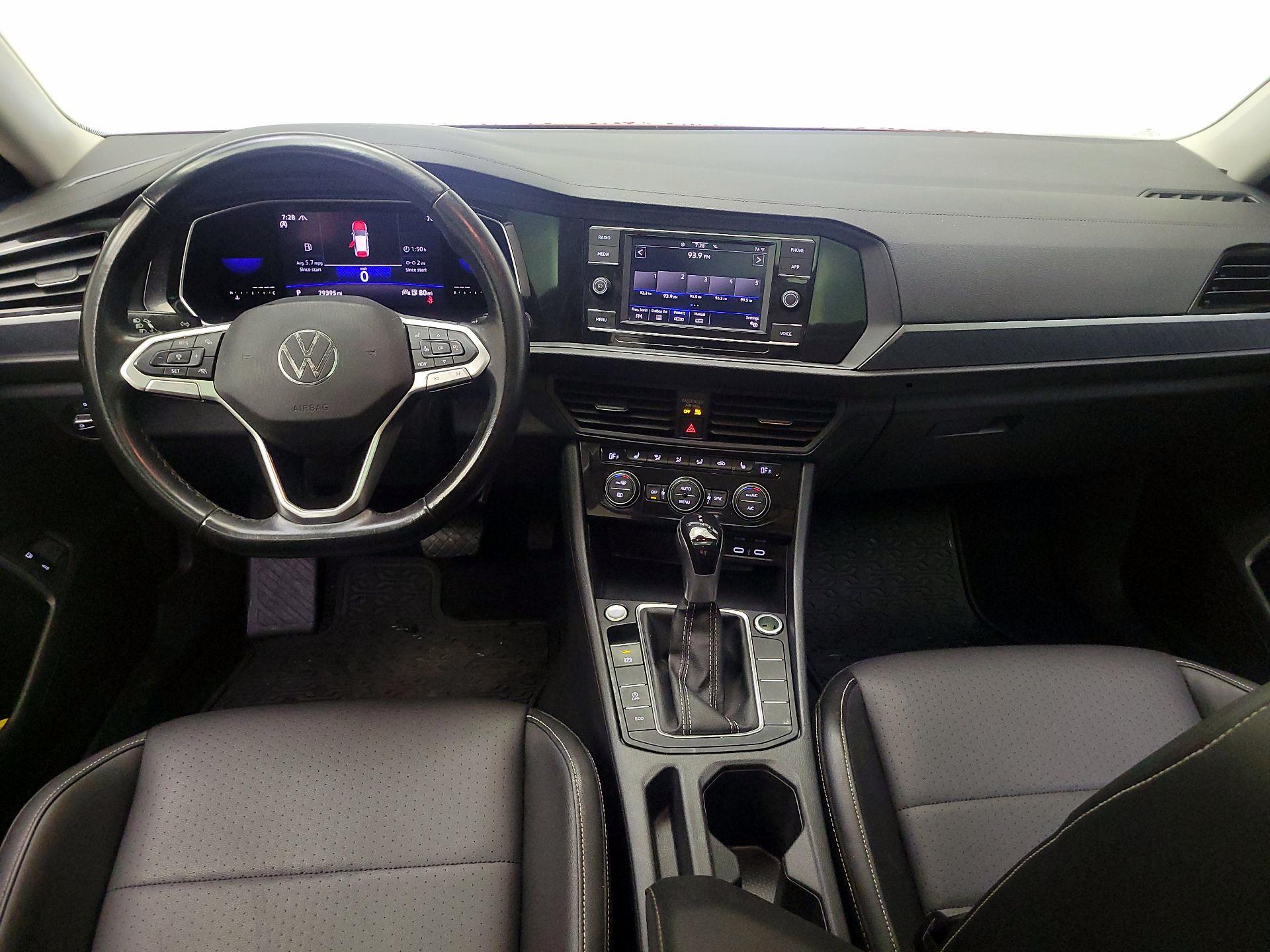 Thumbnail: 2022 Volkswagen Jetta - 9