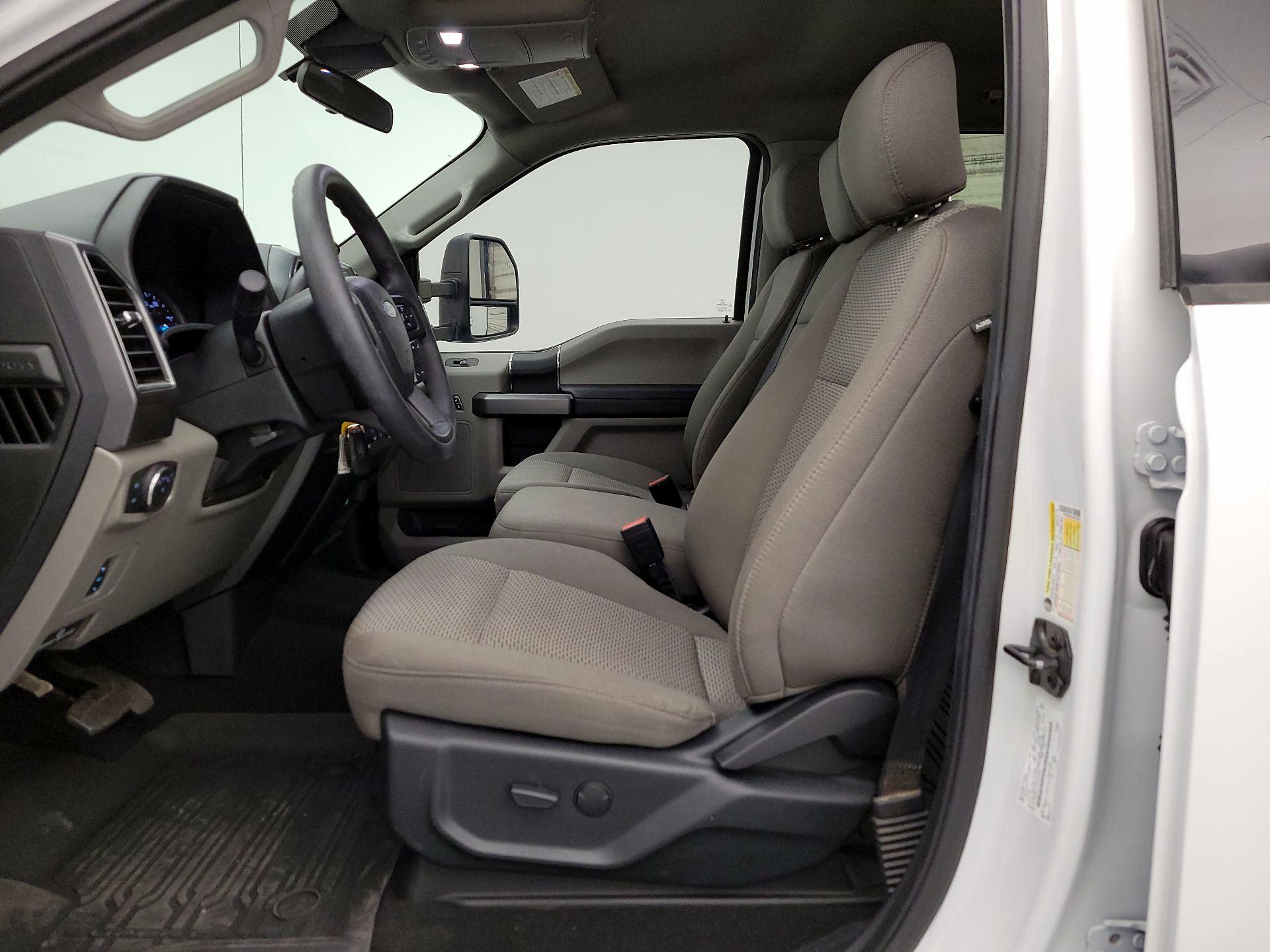Thumbnail: 2020 Ford F-350 - 11