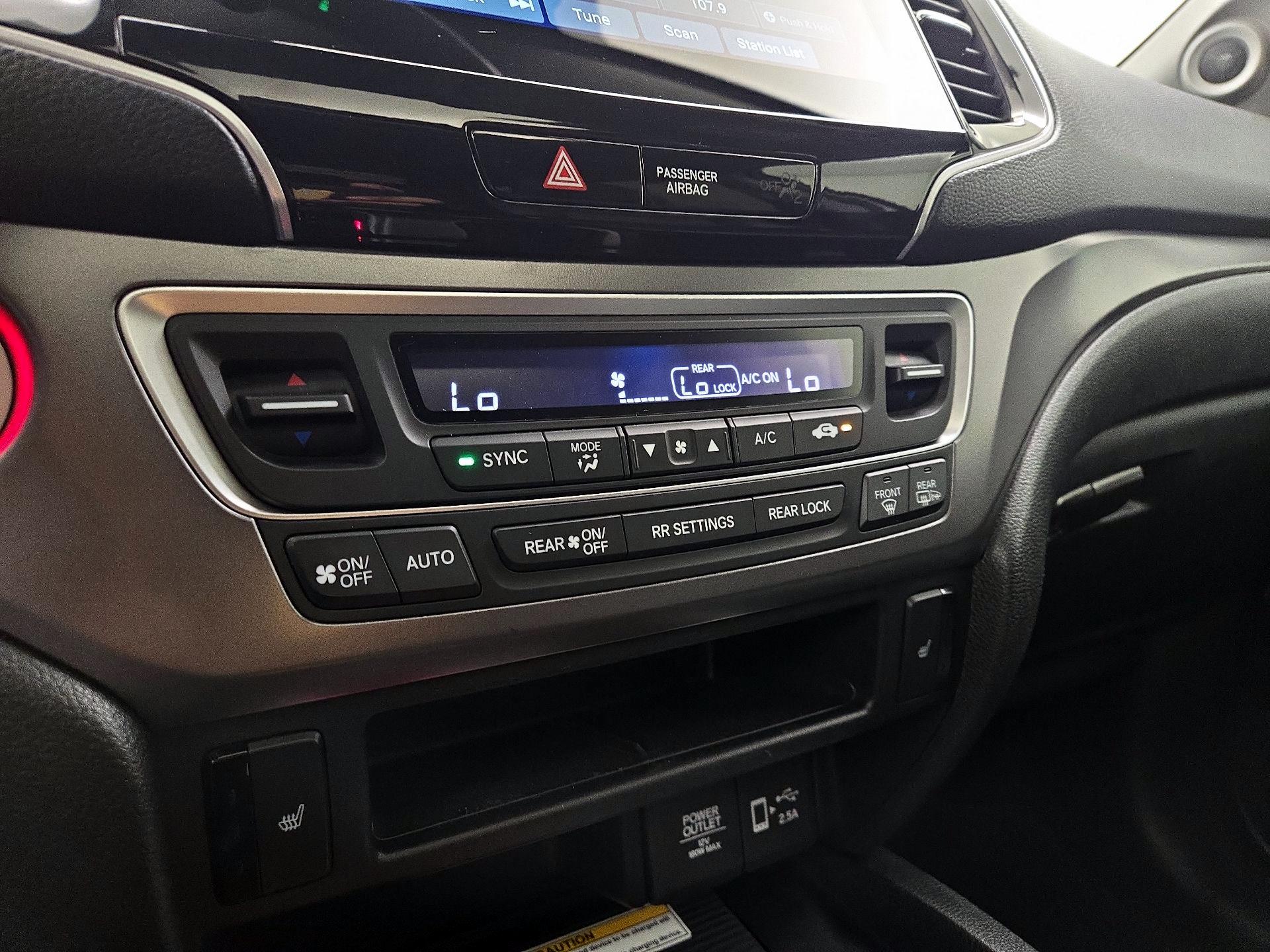 Thumbnail: 2022 Honda Pilot - 16