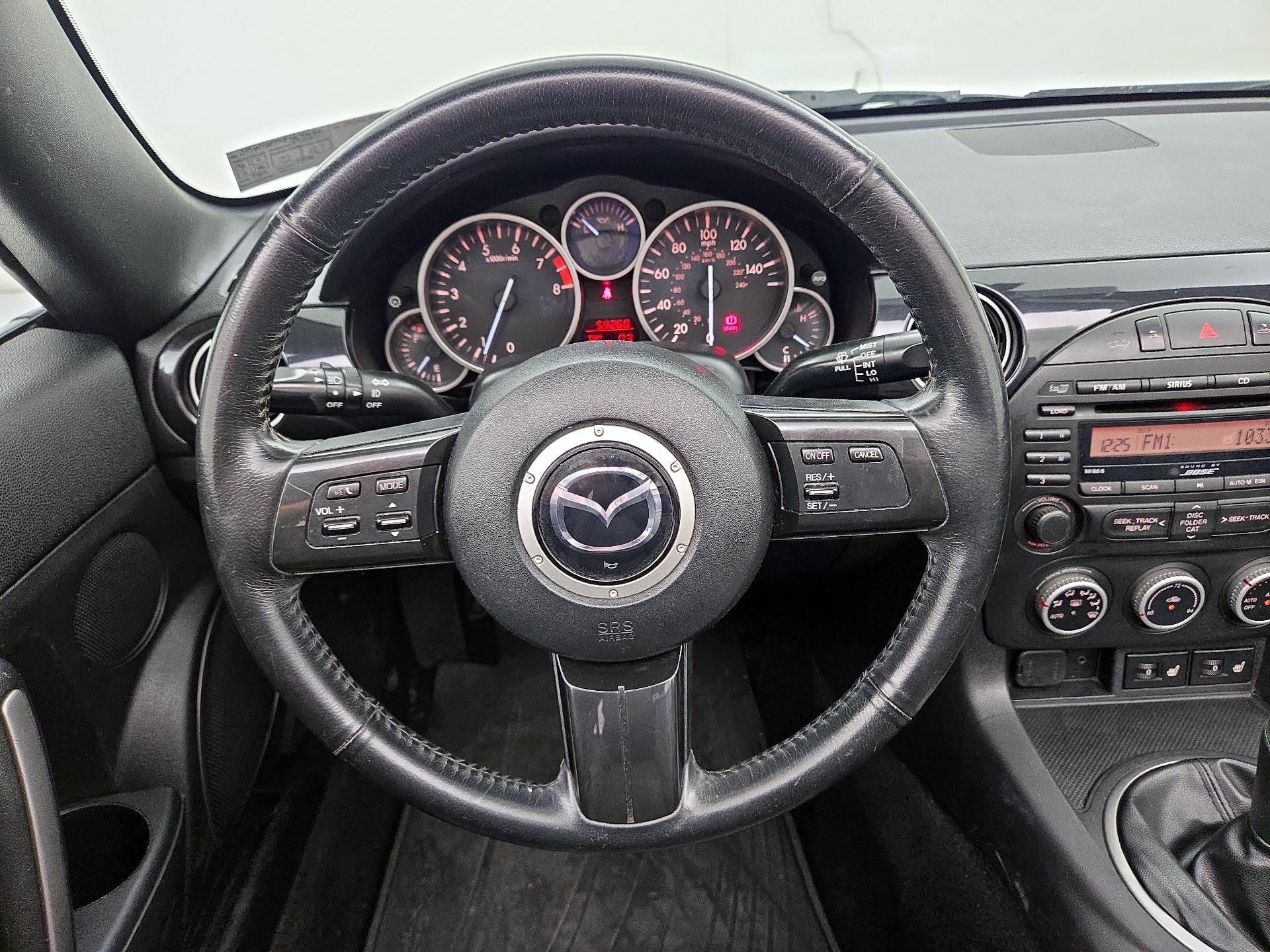 Thumbnail: 2015 Mazda MX-5 Miata - 10