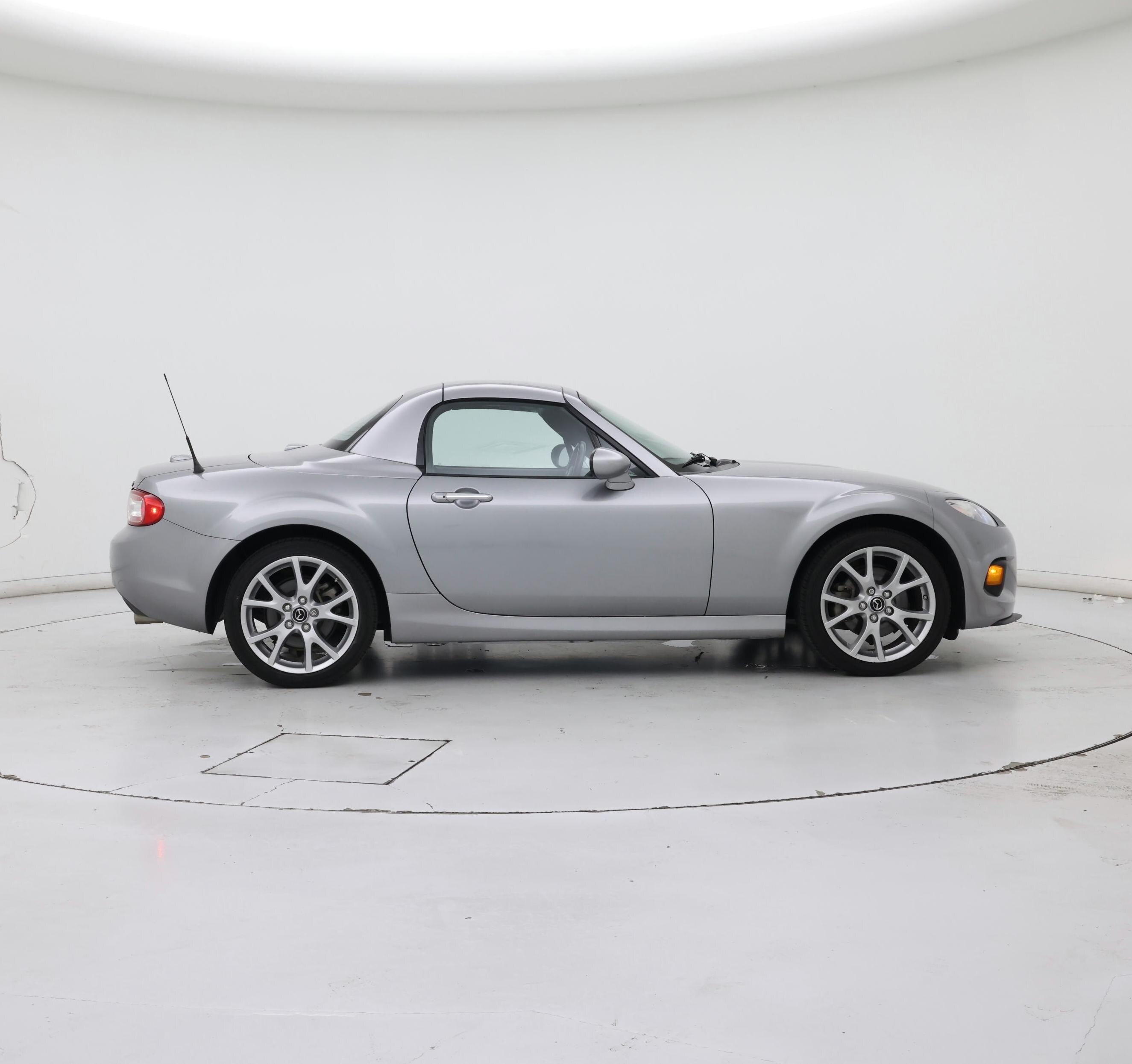 Thumbnail: 2015 Mazda MX-5 Miata - 7