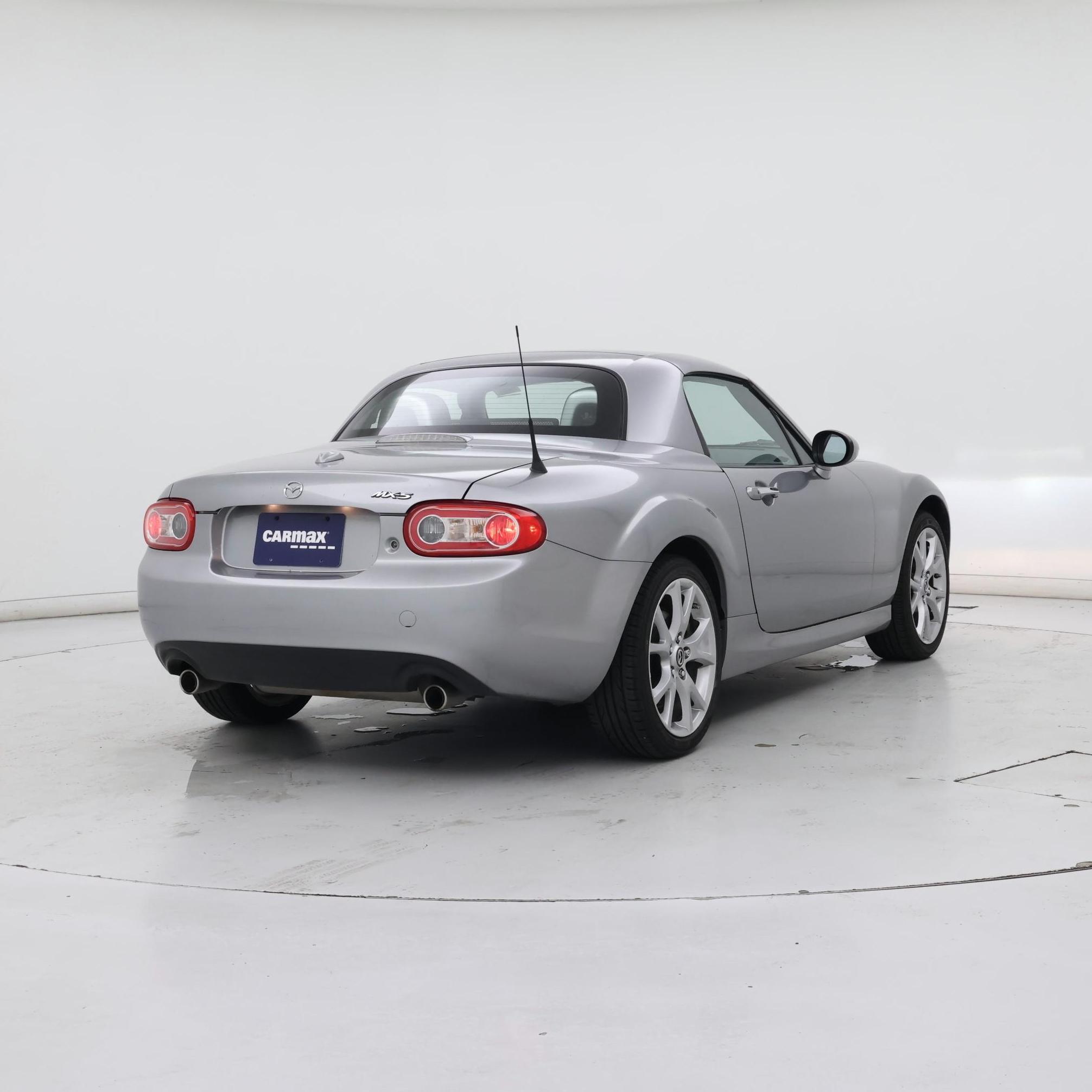 Thumbnail: 2015 Mazda MX-5 Miata - 8