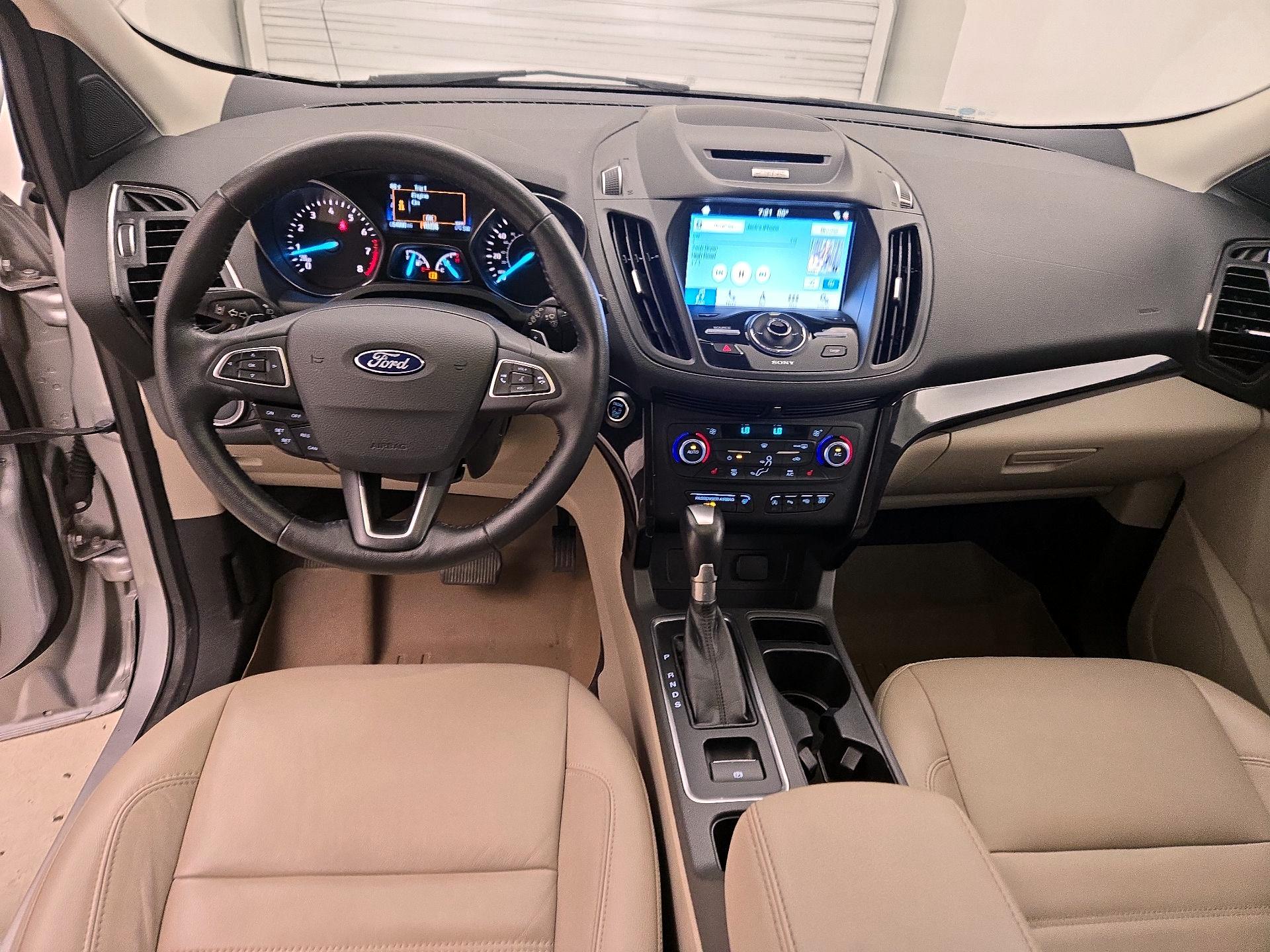 Thumbnail: 2017 Ford Escape - 9