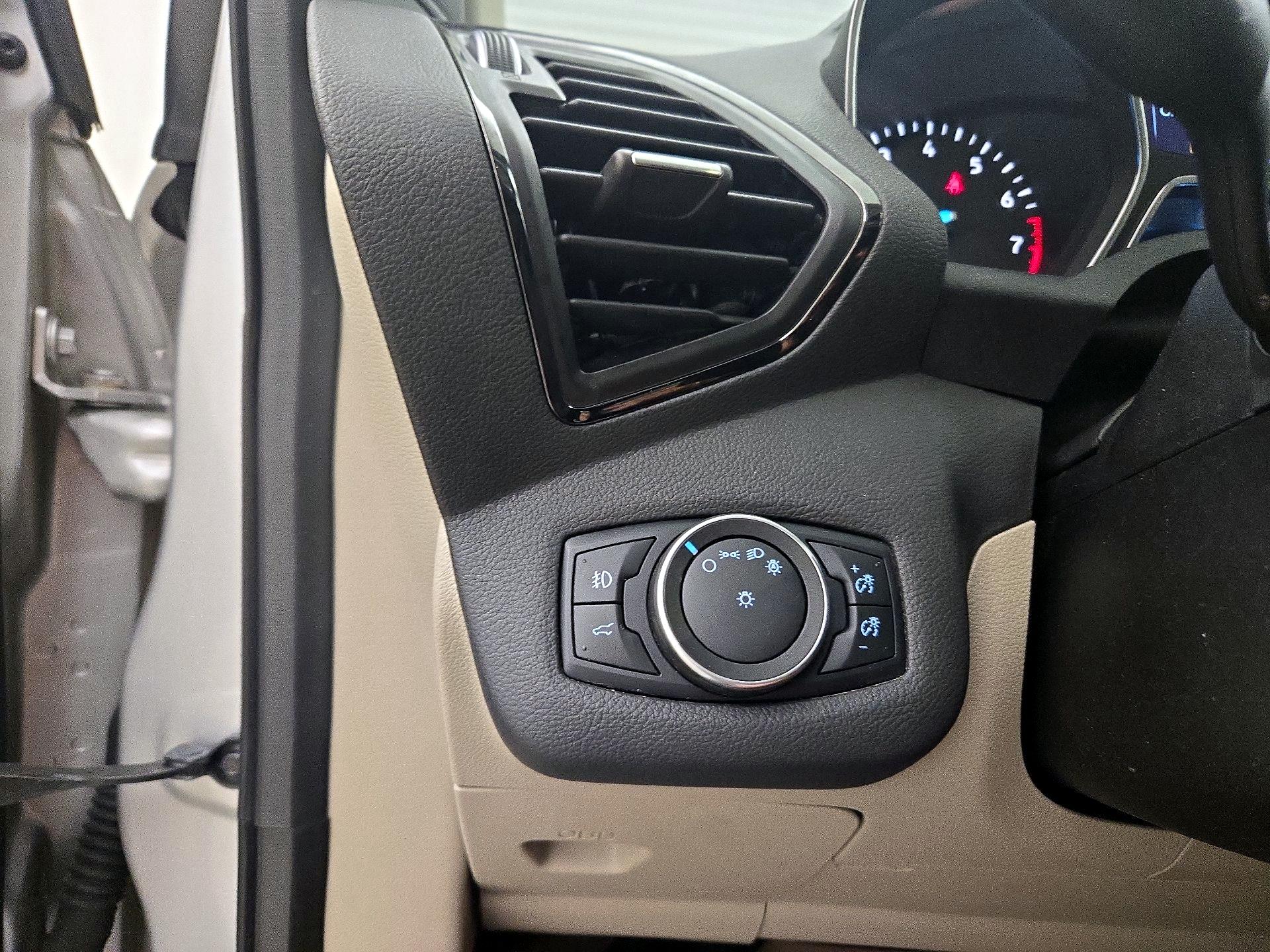 Thumbnail: 2017 Ford Escape - 13