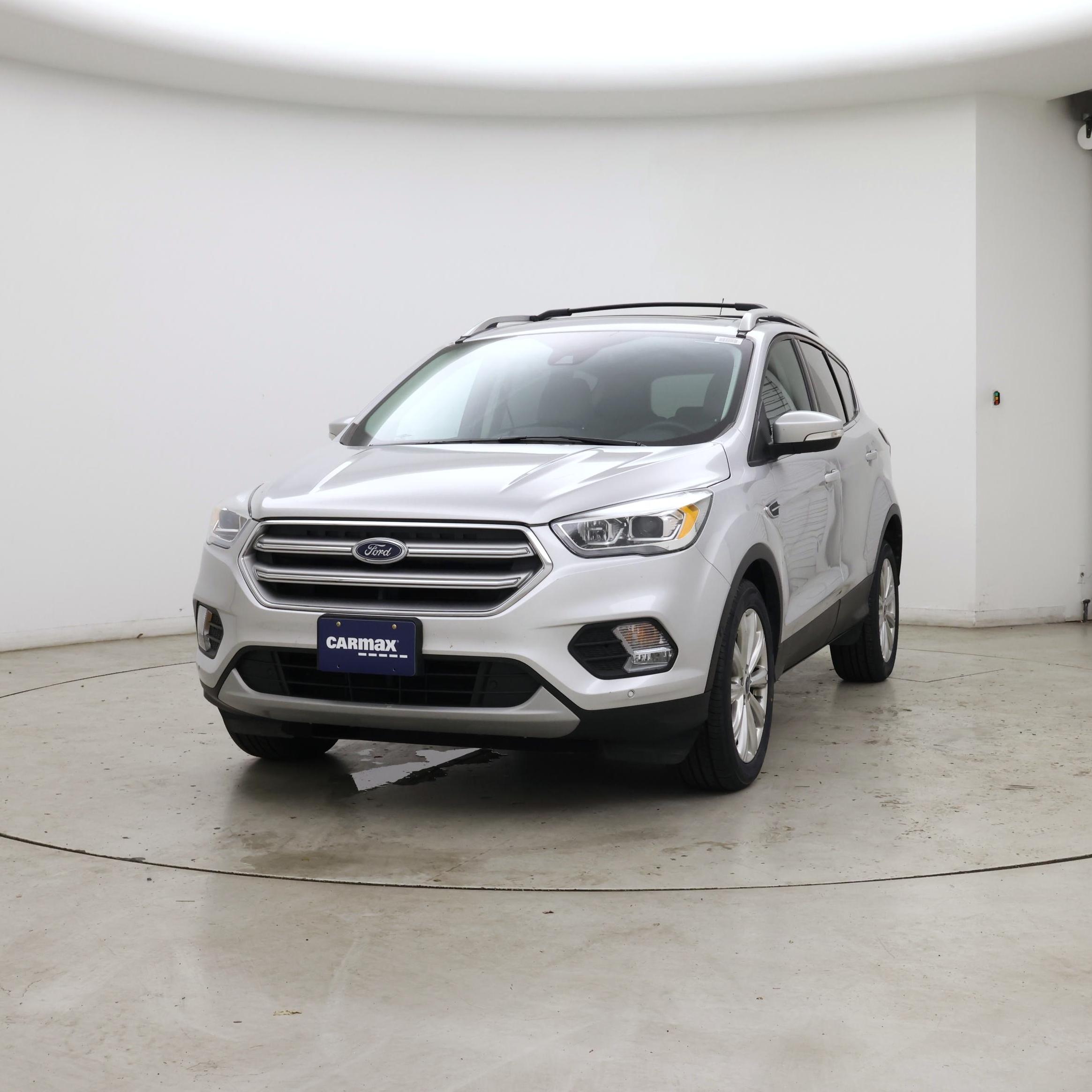 Thumbnail: 2017 Ford Escape - 4
