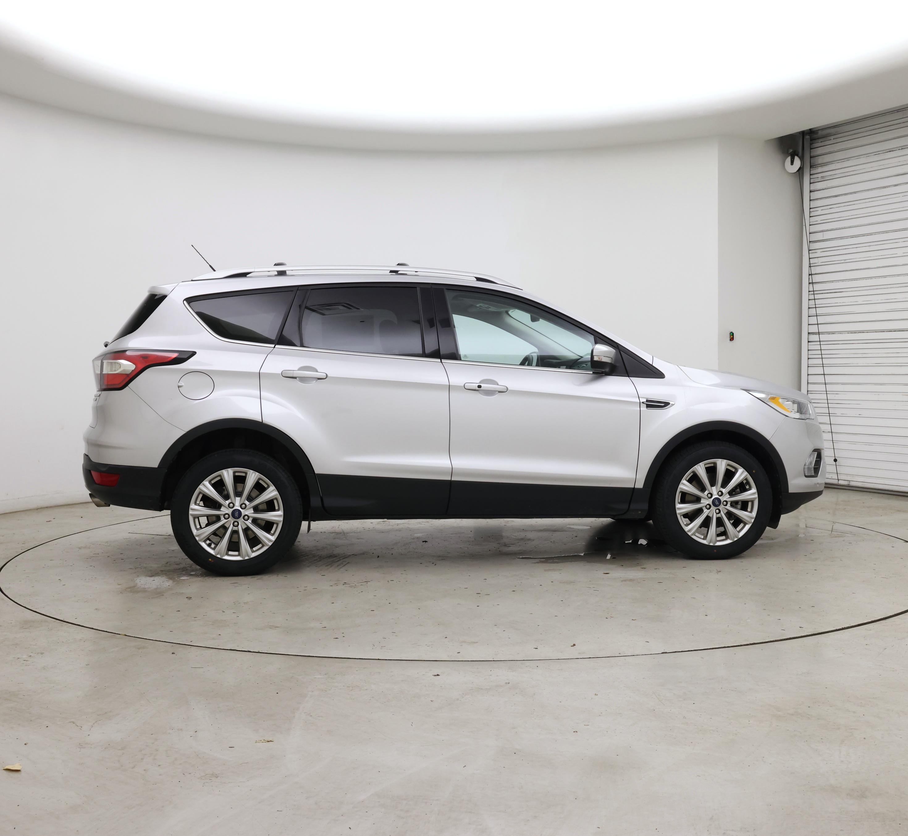 Thumbnail: 2017 Ford Escape - 7