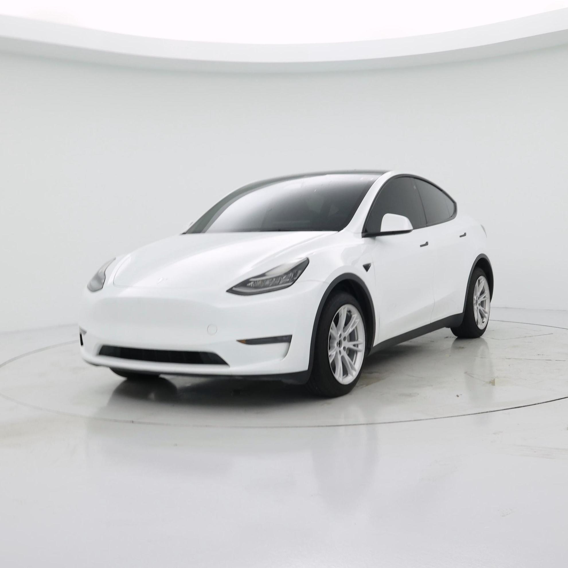 Thumbnail: 2023 Tesla Model Y - 4
