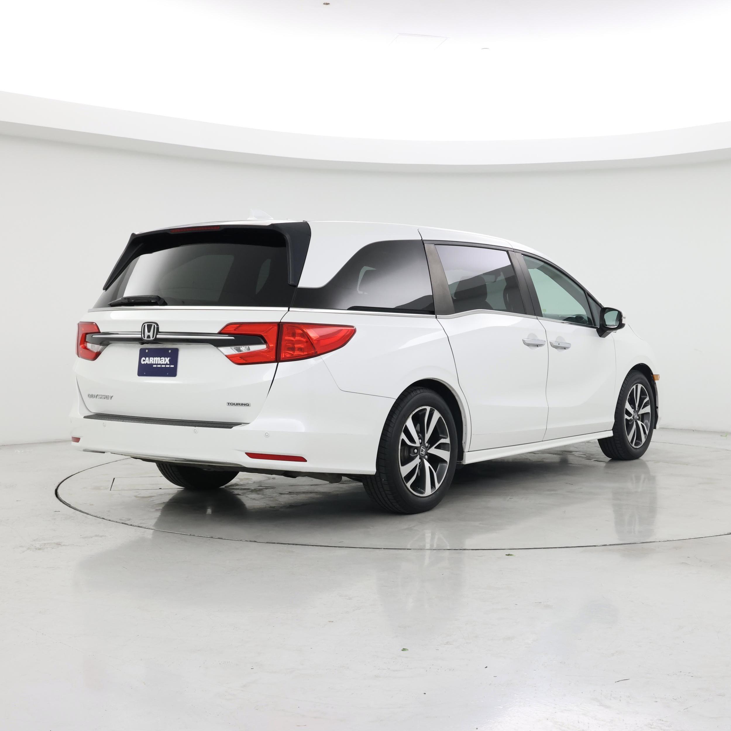Thumbnail: 2021 Honda Odyssey - 8