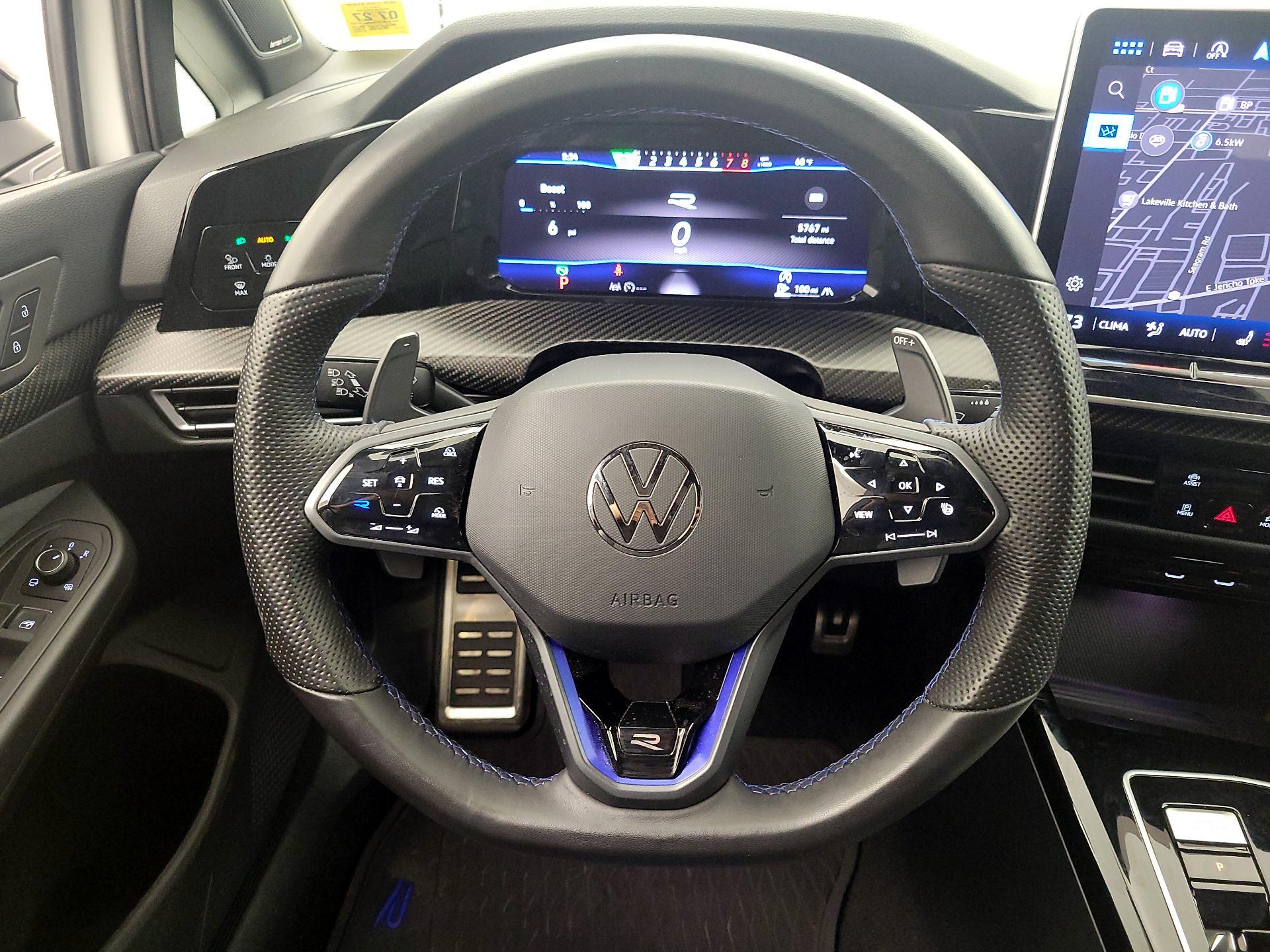 Thumbnail: 2025 Volkswagen Golf - 10