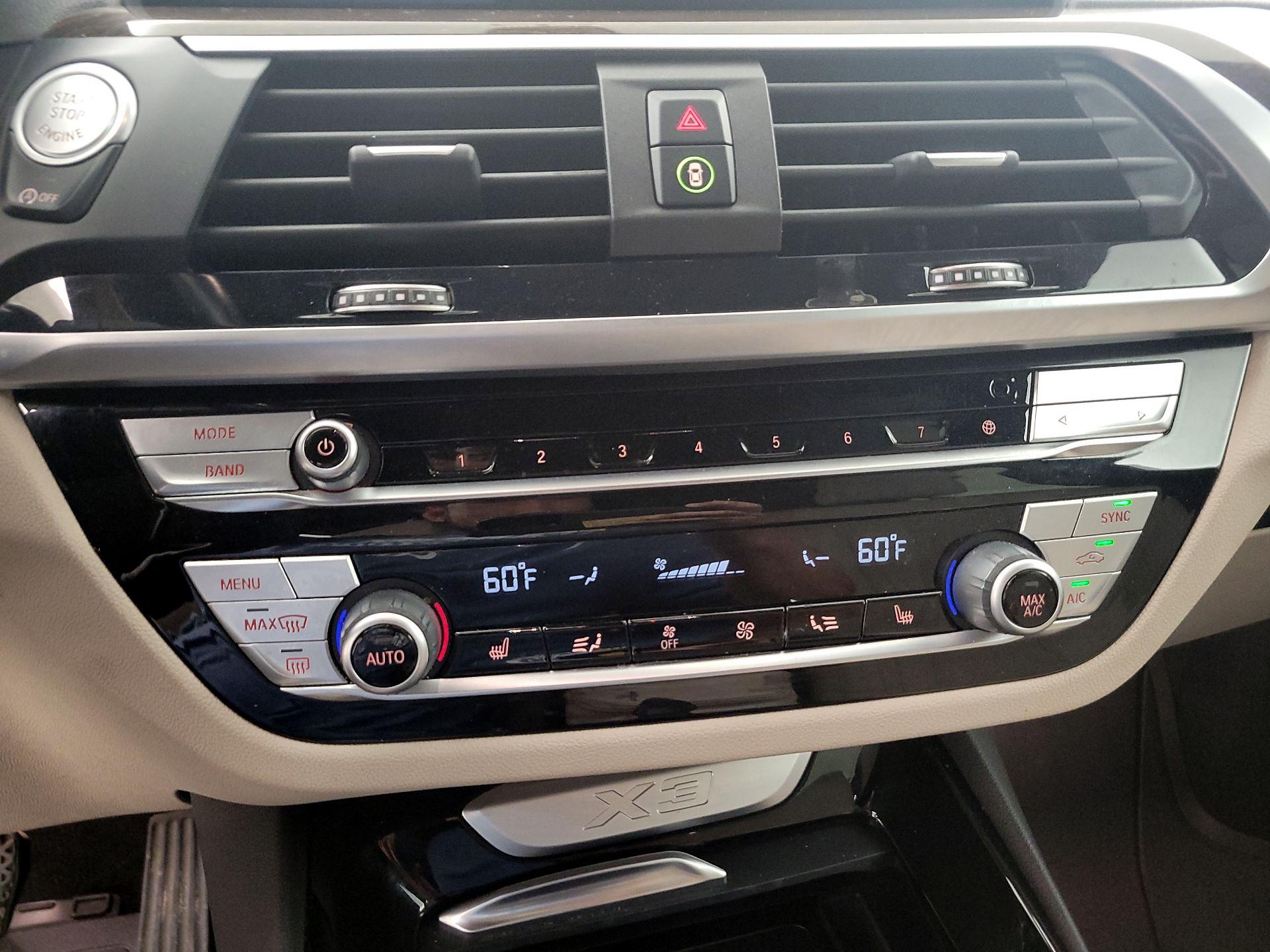 Thumbnail: 2021 BMW X3 - 16