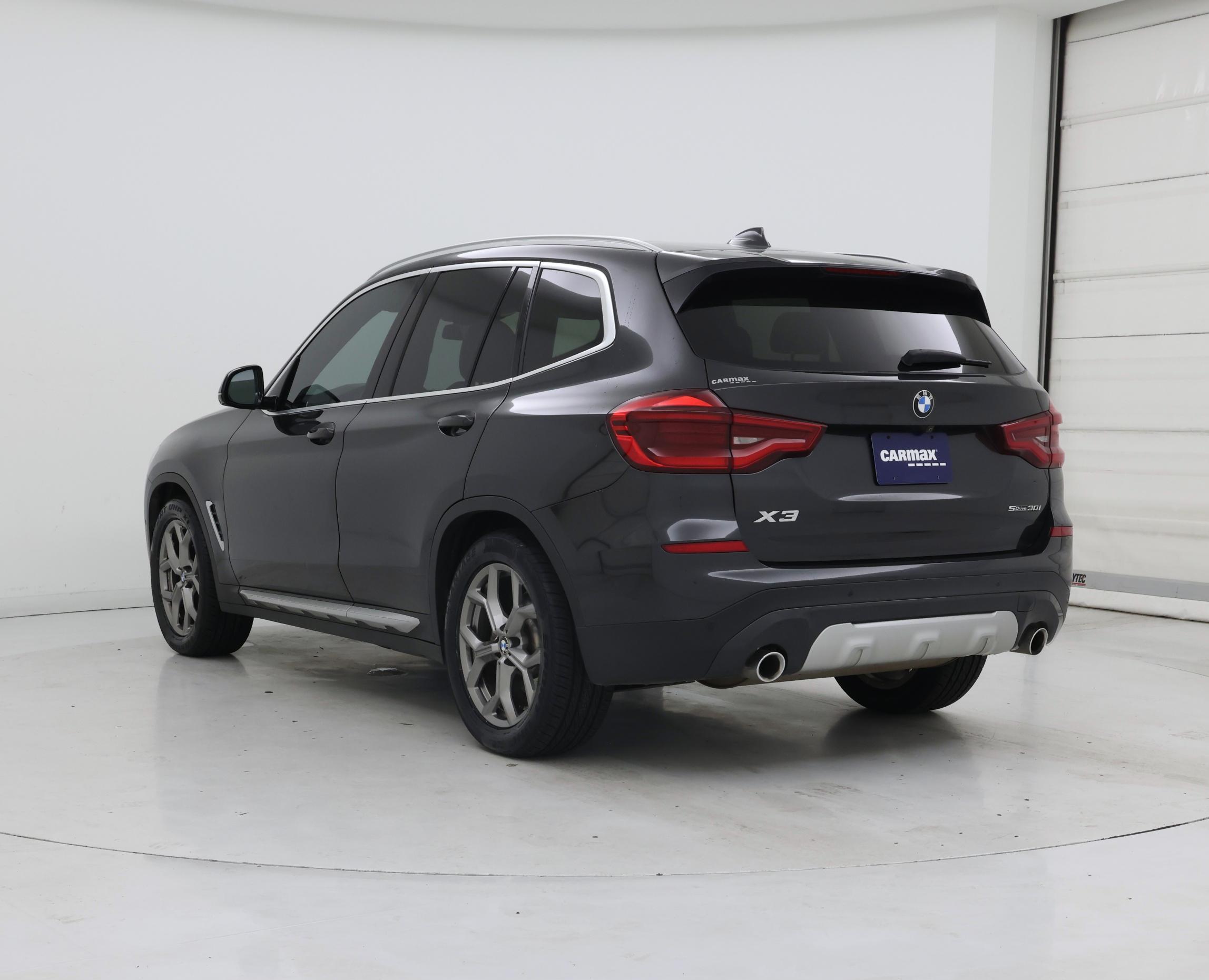 Thumbnail: 2021 BMW X3 - 2