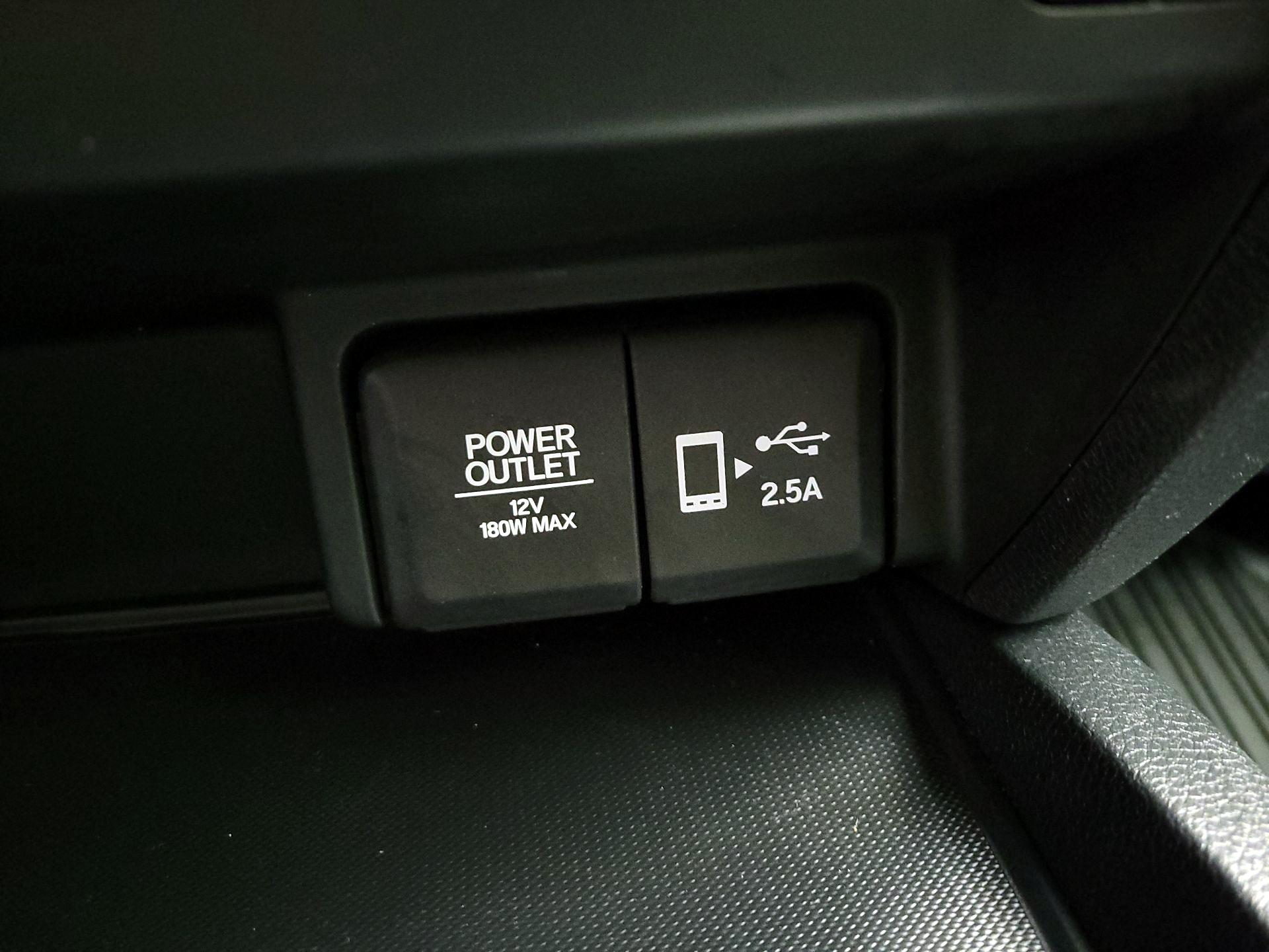 Thumbnail: 2019 Honda Pilot - 19