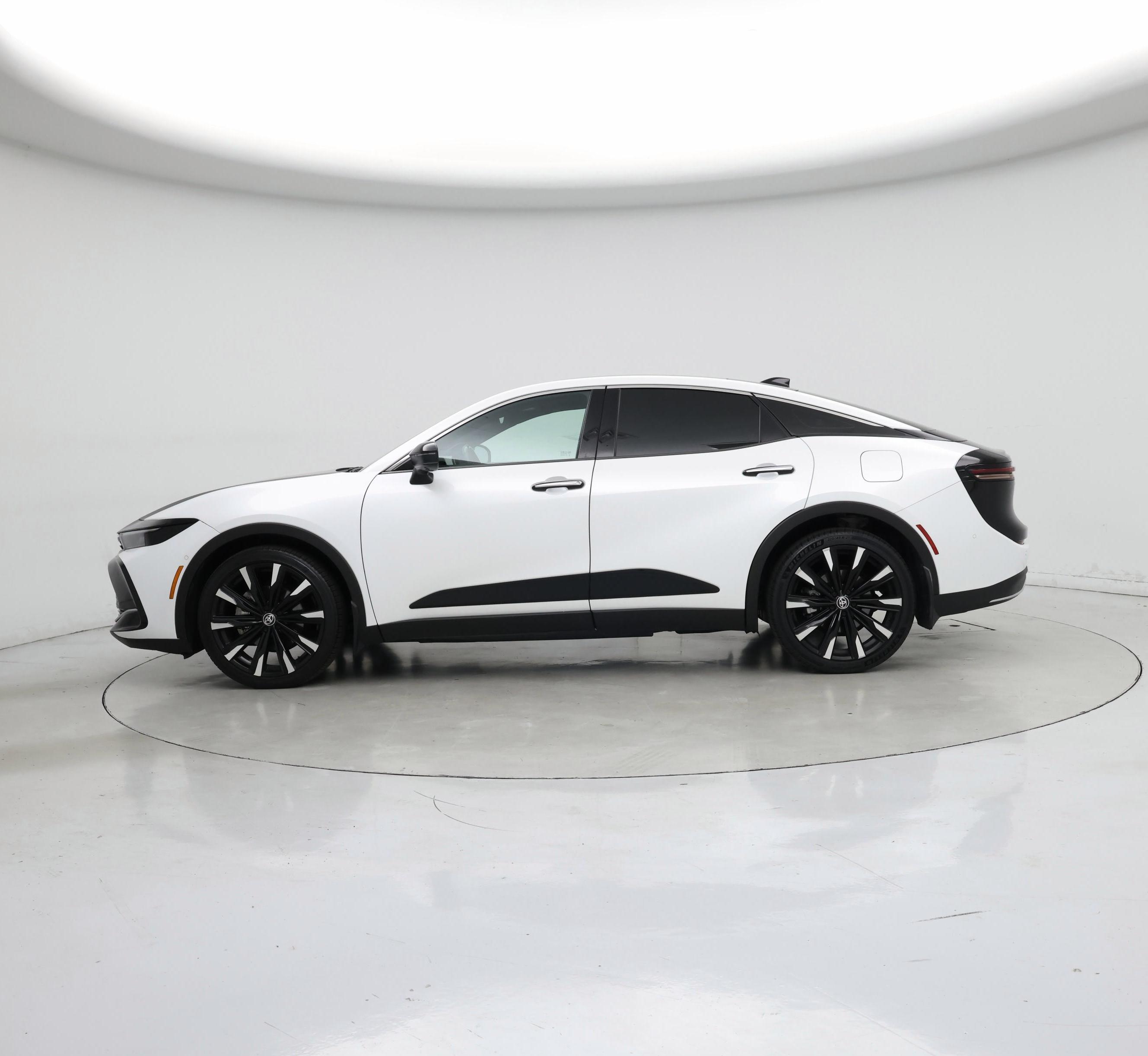 Thumbnail: 2024 Toyota Crown - 3