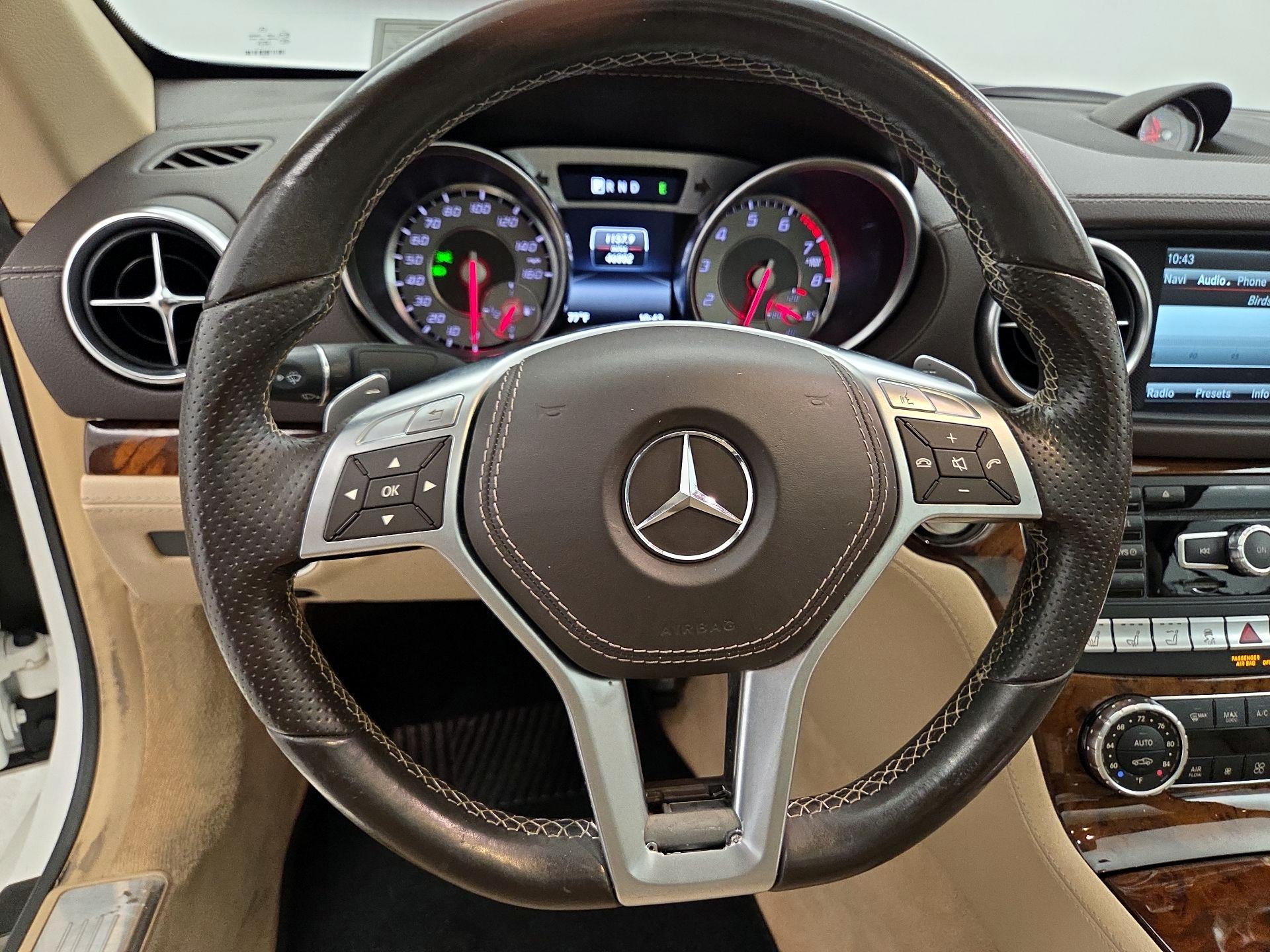 Thumbnail: 2016 Mercedes-Benz SL-Class - 10