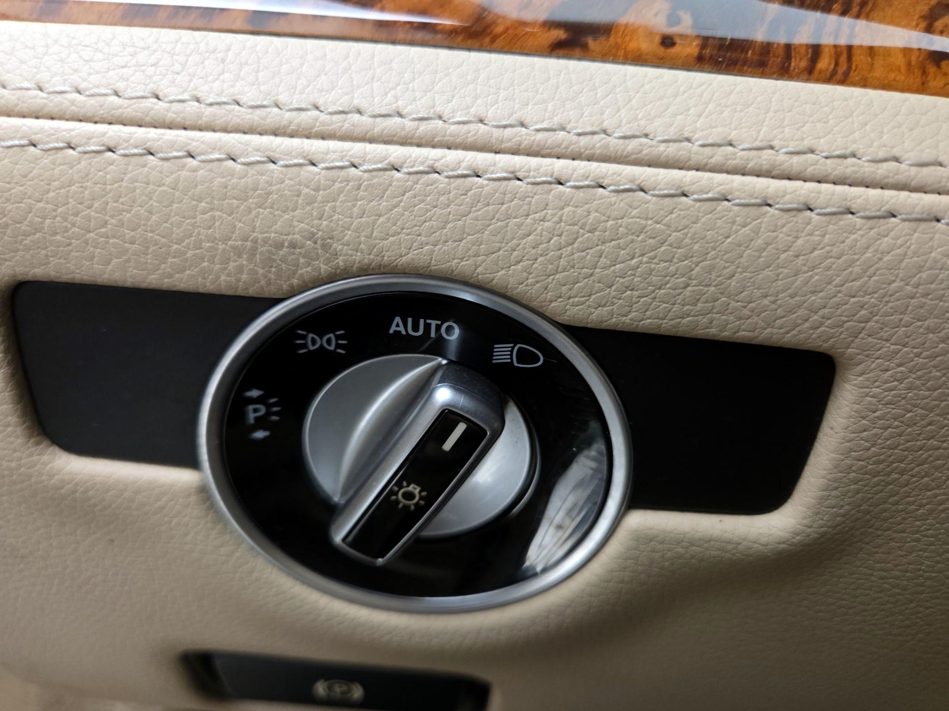 Thumbnail: 2016 Mercedes-Benz SL-Class - 13