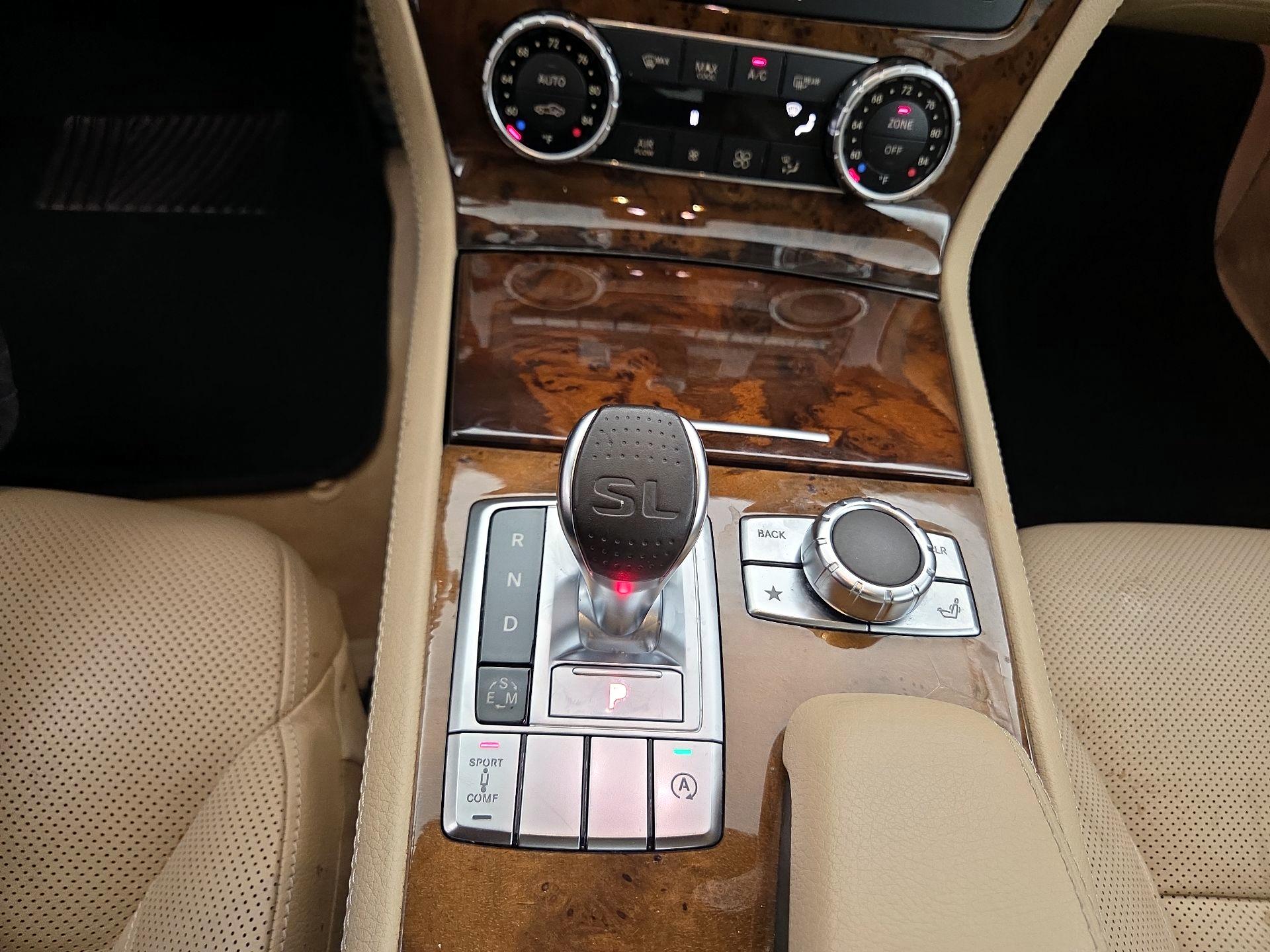 Thumbnail: 2016 Mercedes-Benz SL-Class - 17