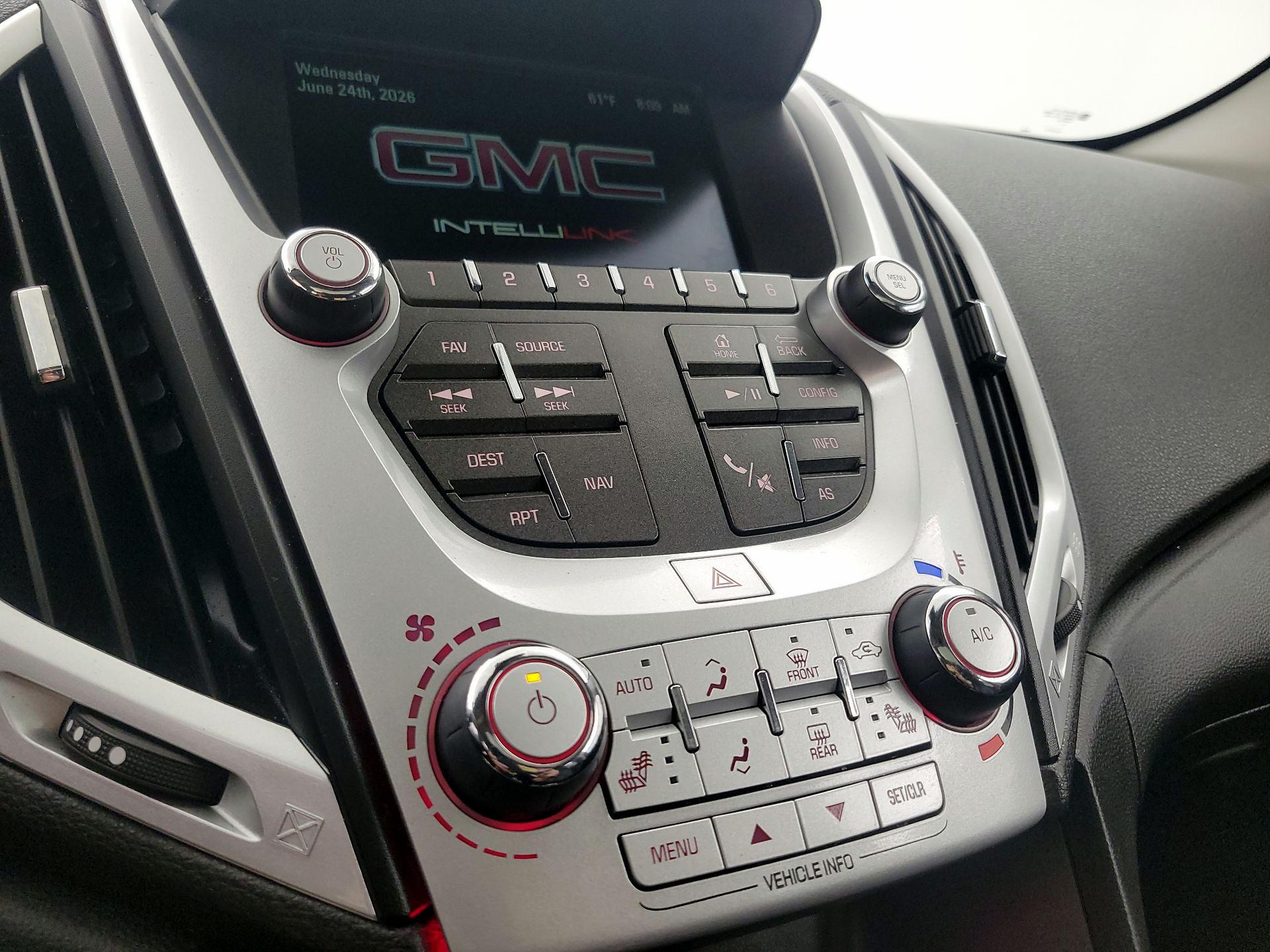 Thumbnail: 2016 GMC Terrain - 17
