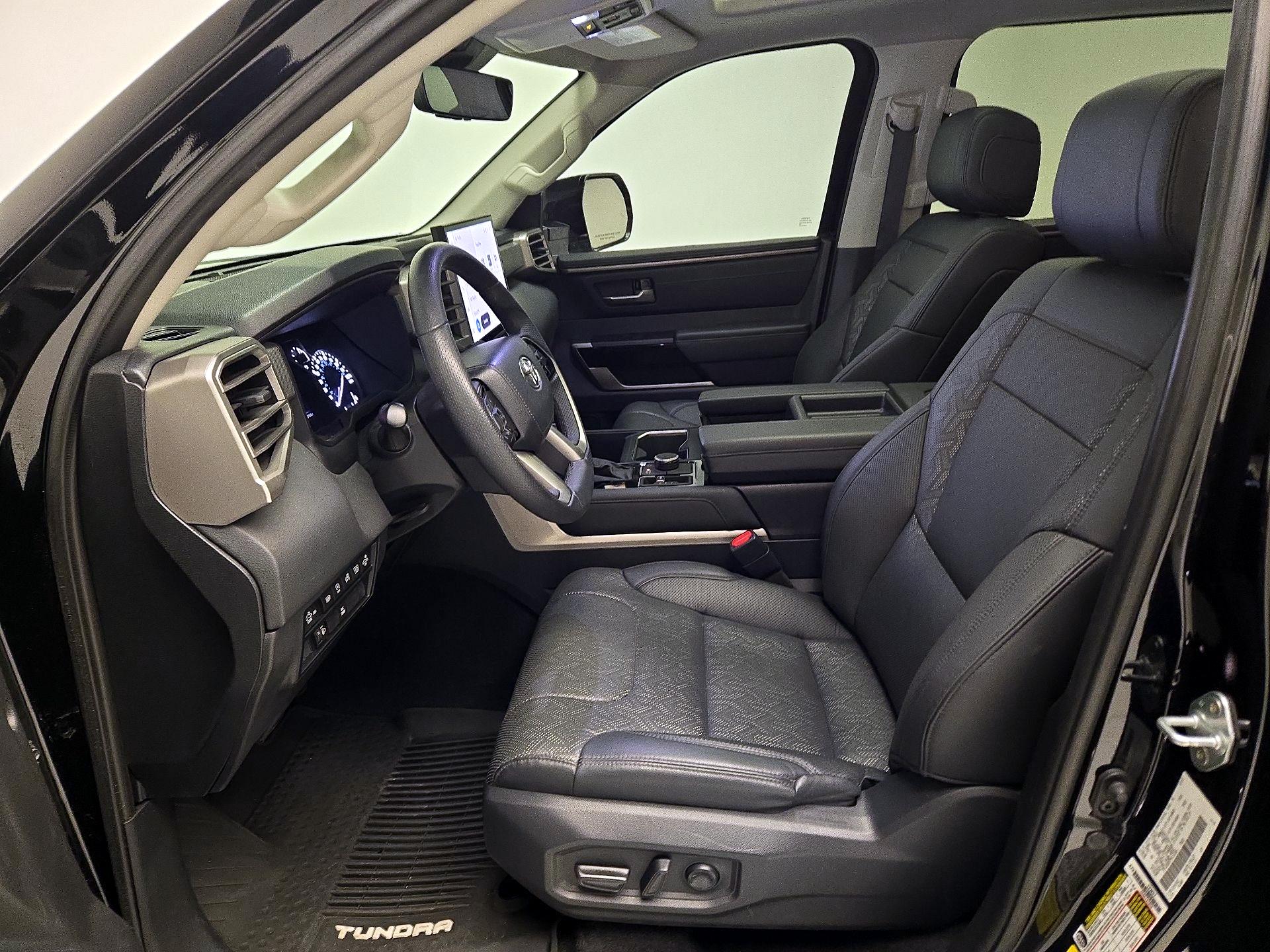 Thumbnail: 2023 Toyota Tundra - 11