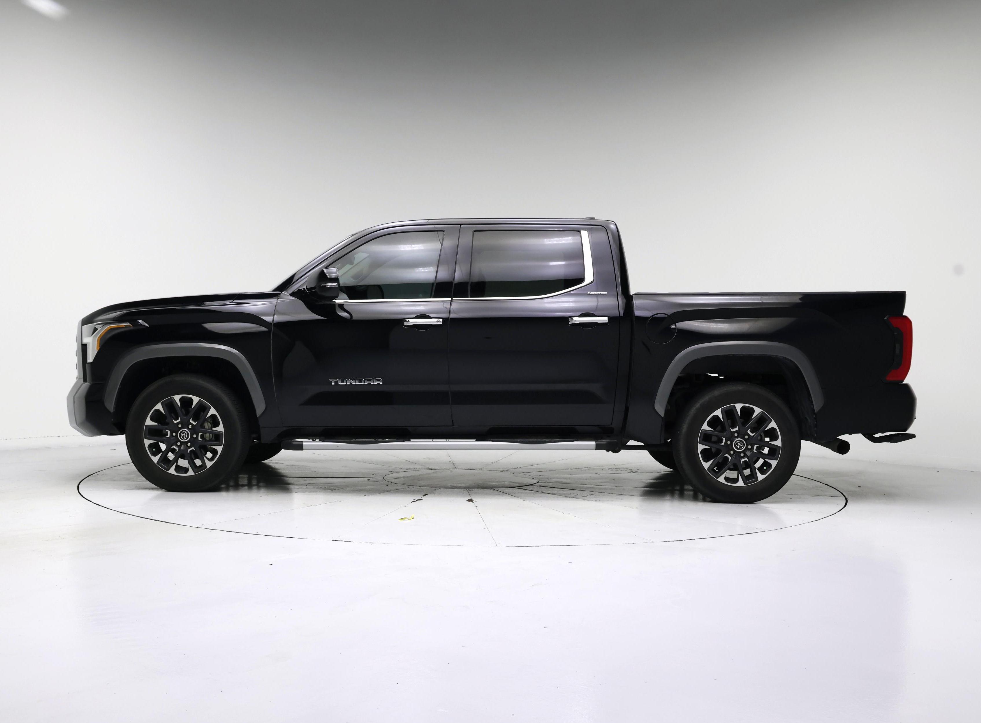 Thumbnail: 2023 Toyota Tundra - 3