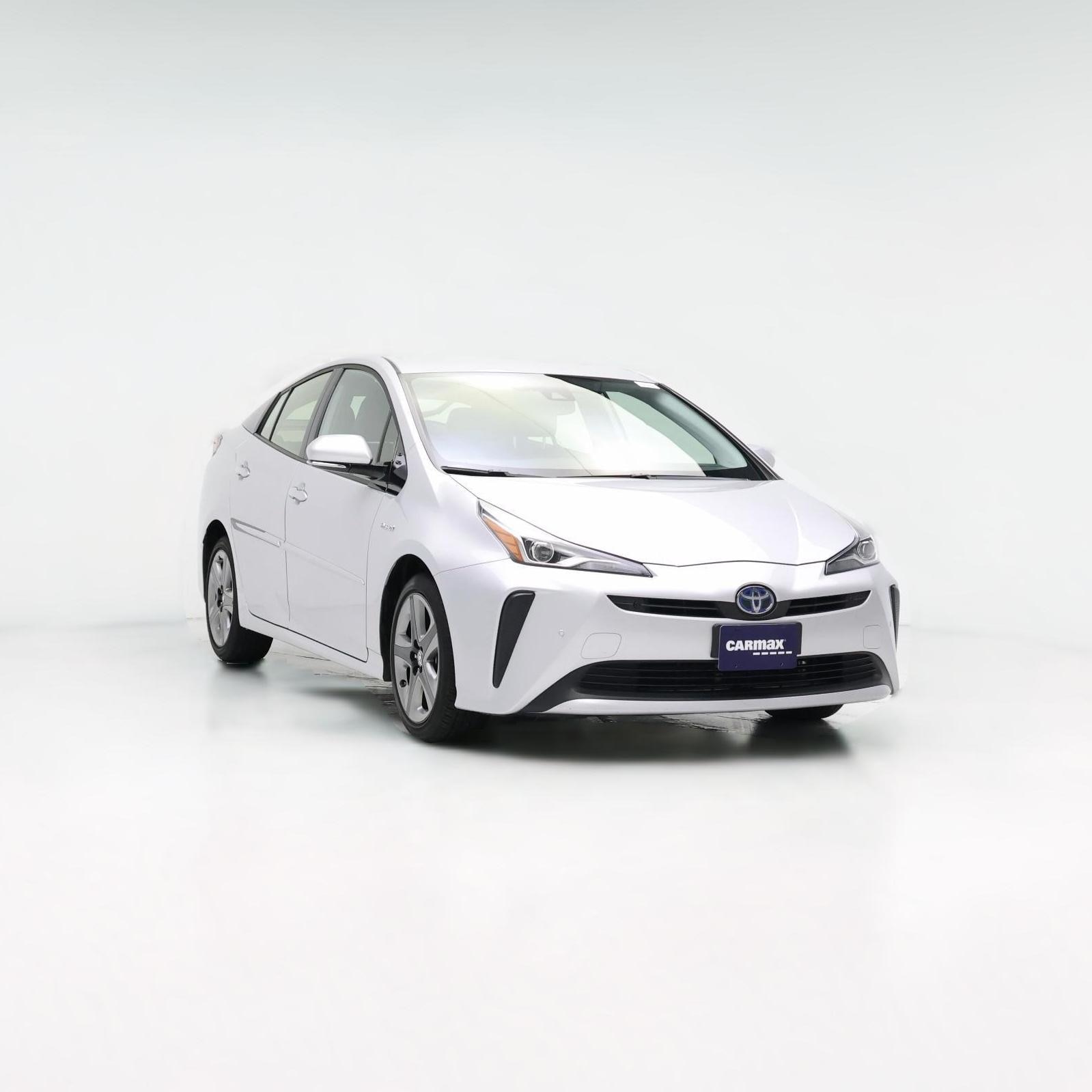 Thumbnail: 2019 Toyota Prius - 1