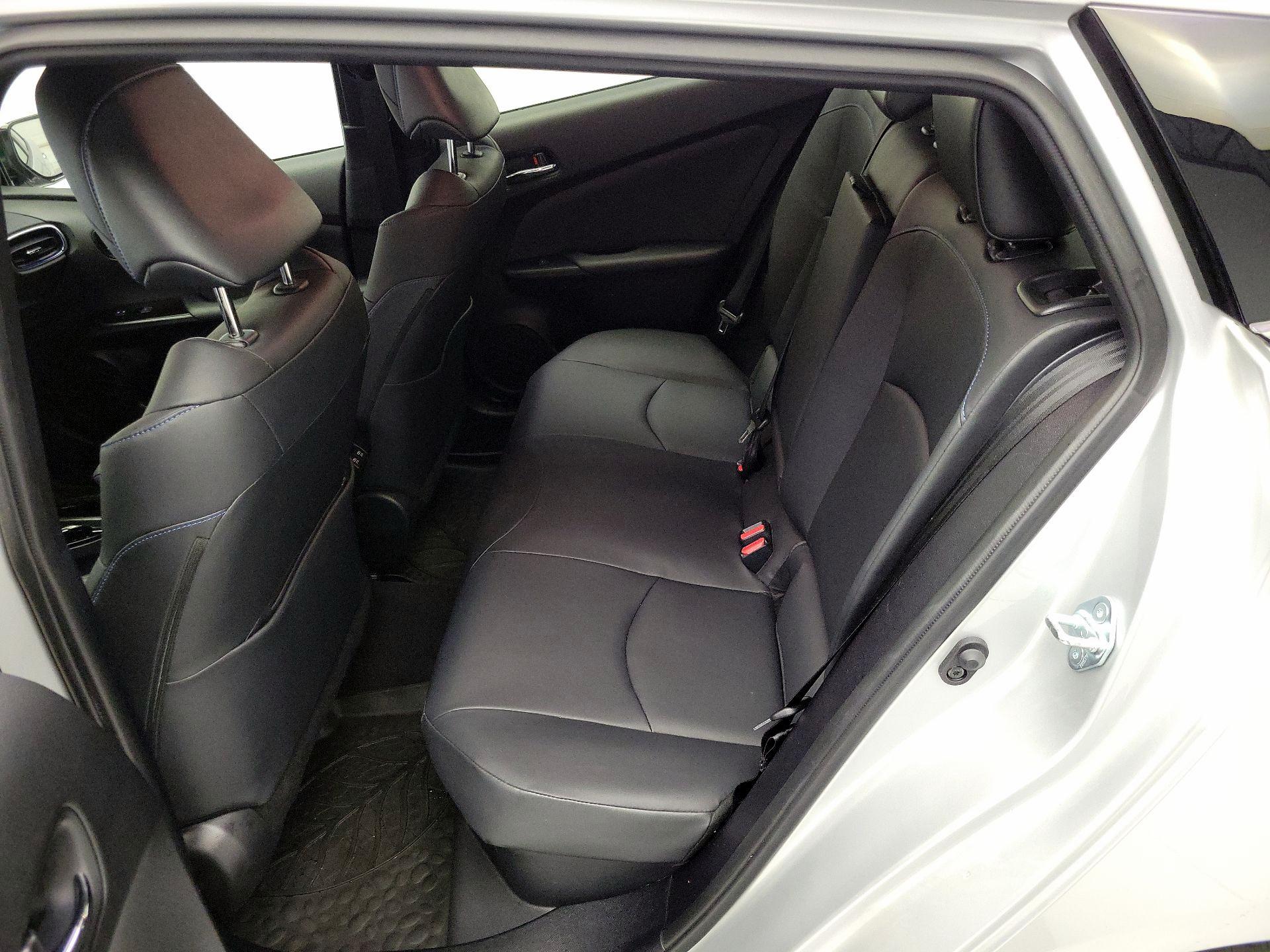 Thumbnail: 2019 Toyota Prius - 20