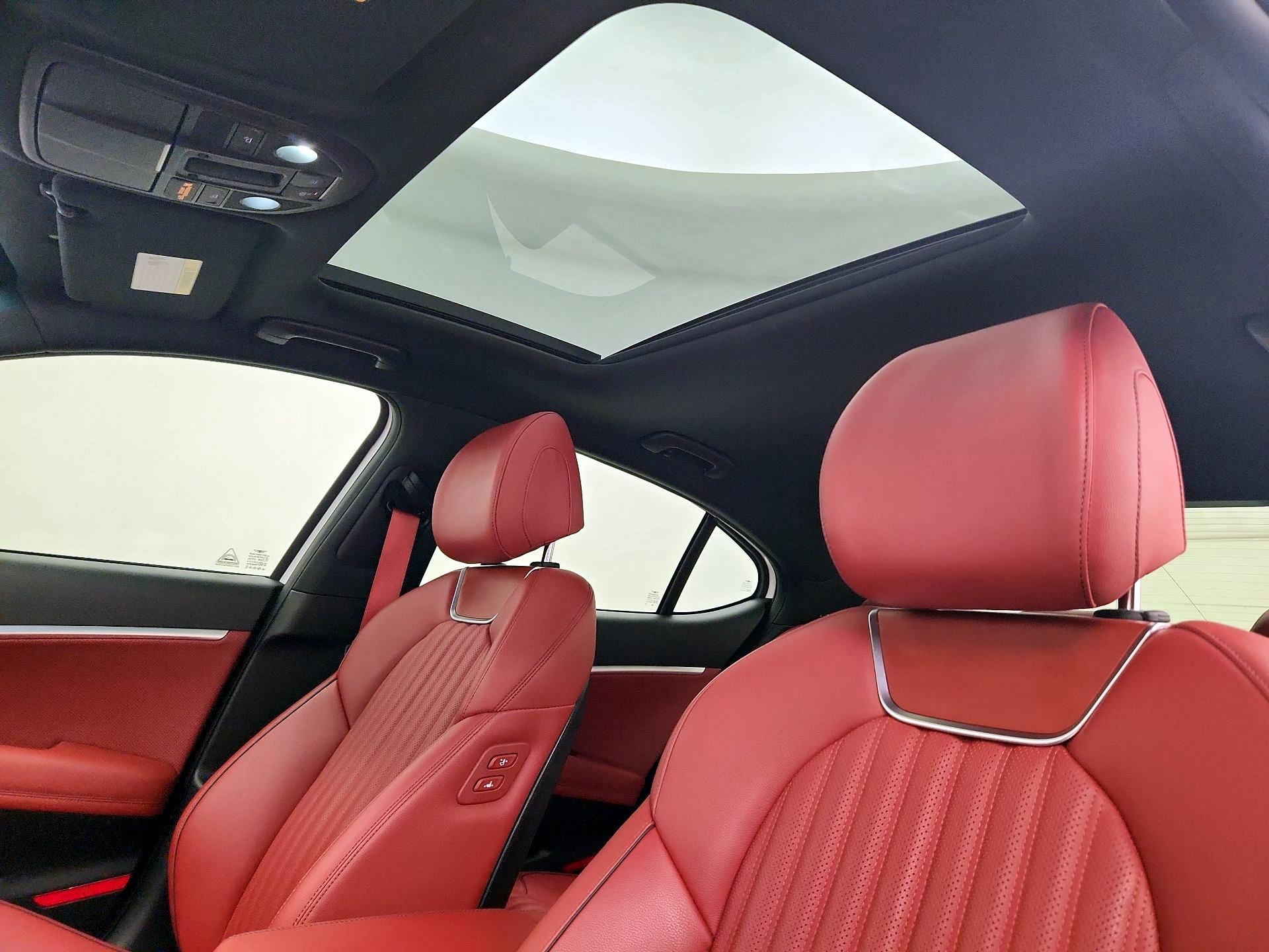Thumbnail: 2023 Genesis G70 - 20