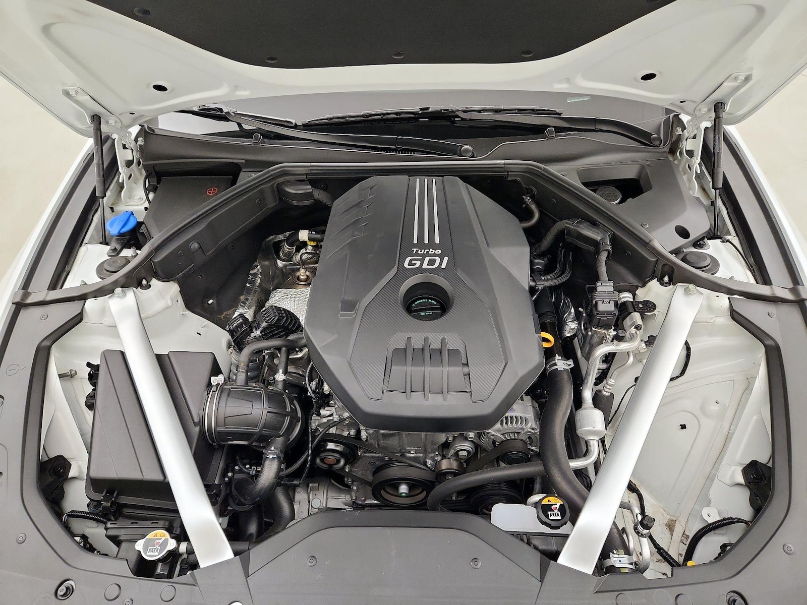 2023 GENESIS G70 Standard - Photo 24