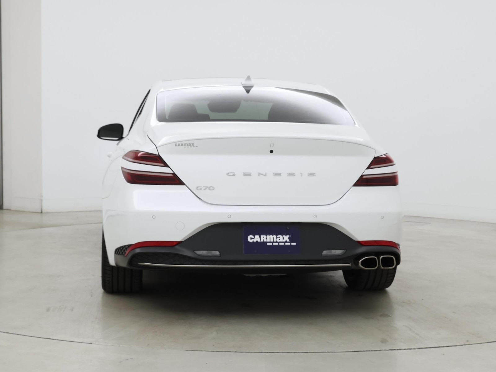 2023 GENESIS G70 Standard - Photo 7