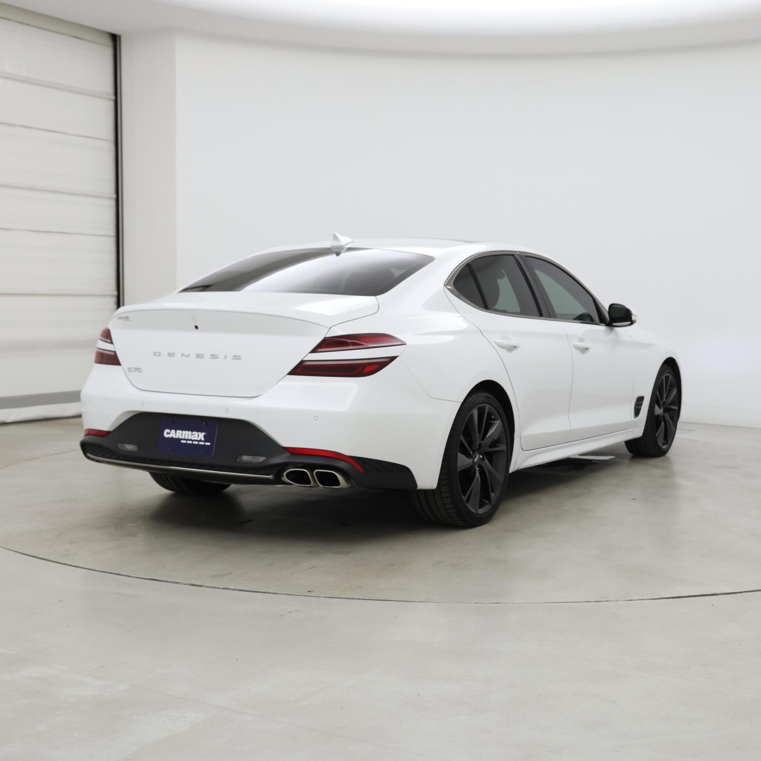 Thumbnail: 2023 Genesis G70 - 8