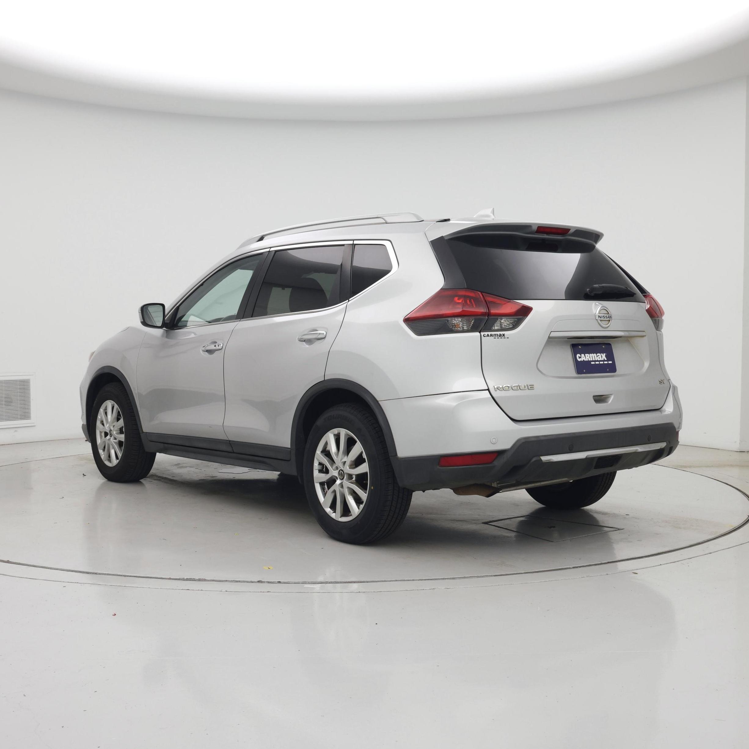 Thumbnail: 2019 Nissan Rogue - 2