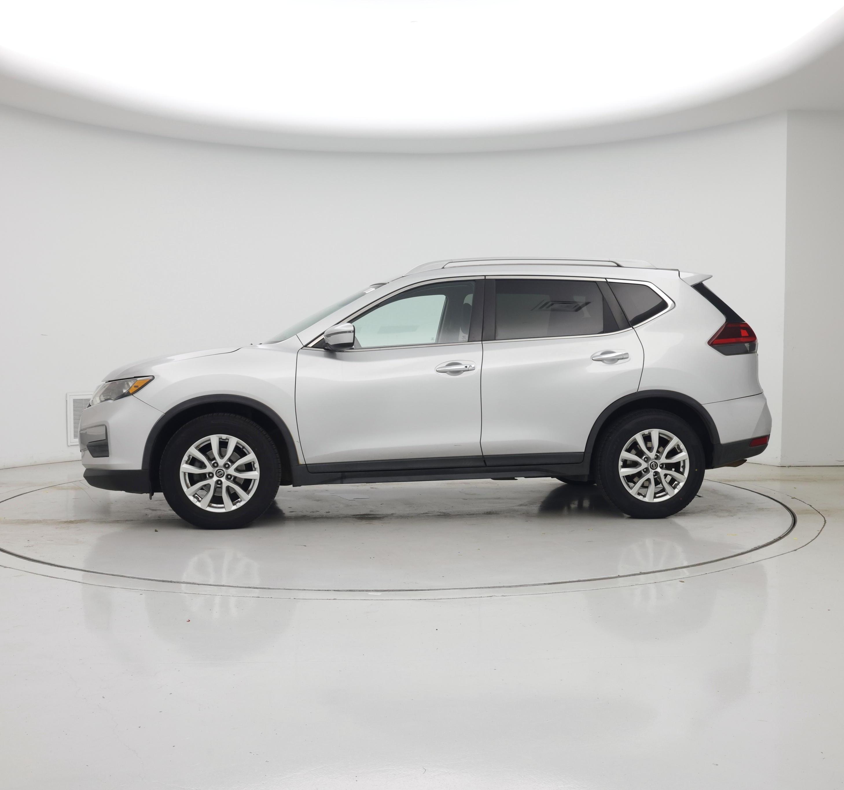 Thumbnail: 2019 Nissan Rogue - 3