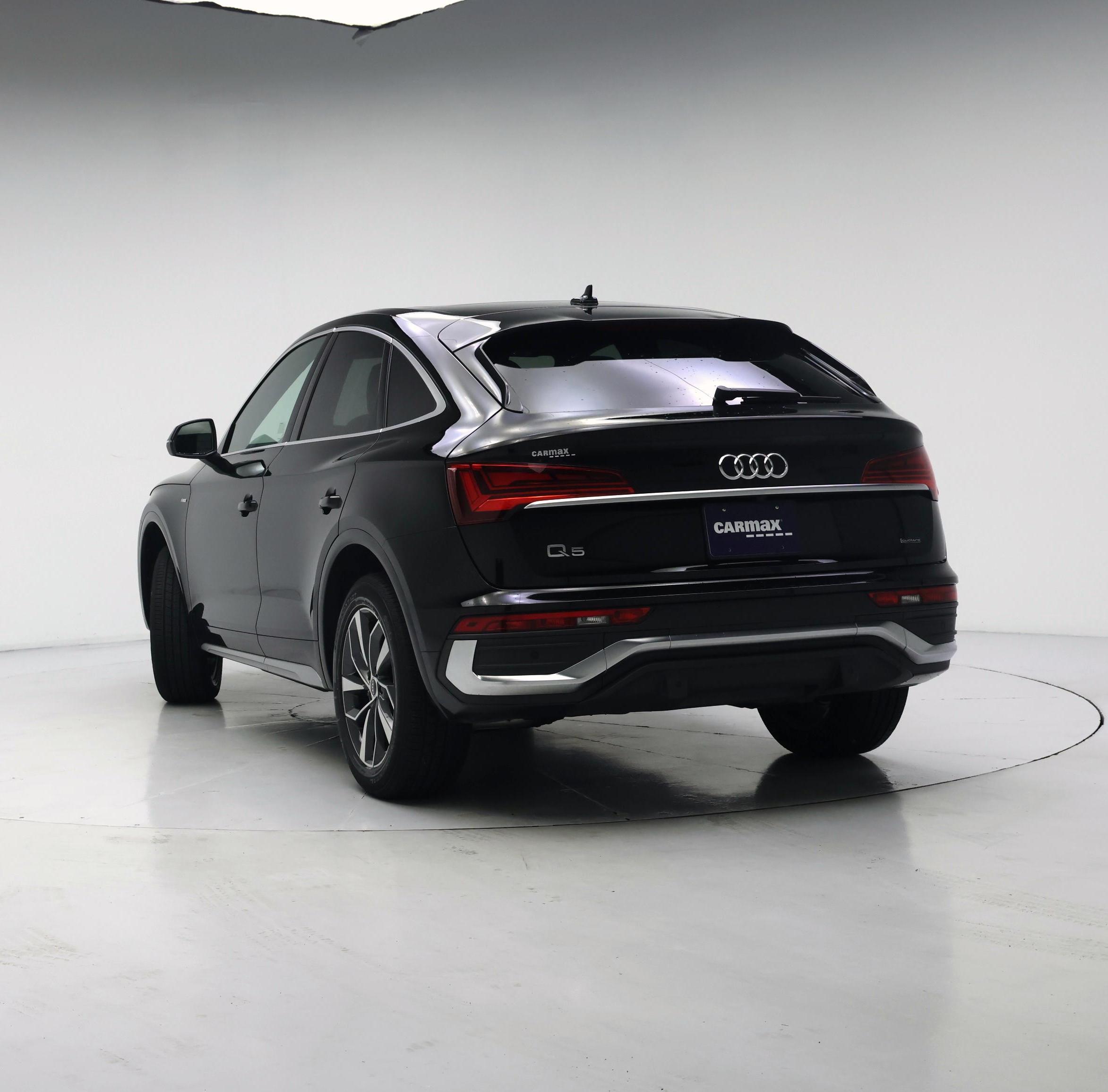 Thumbnail: 2022 Audi Q5 - 2
