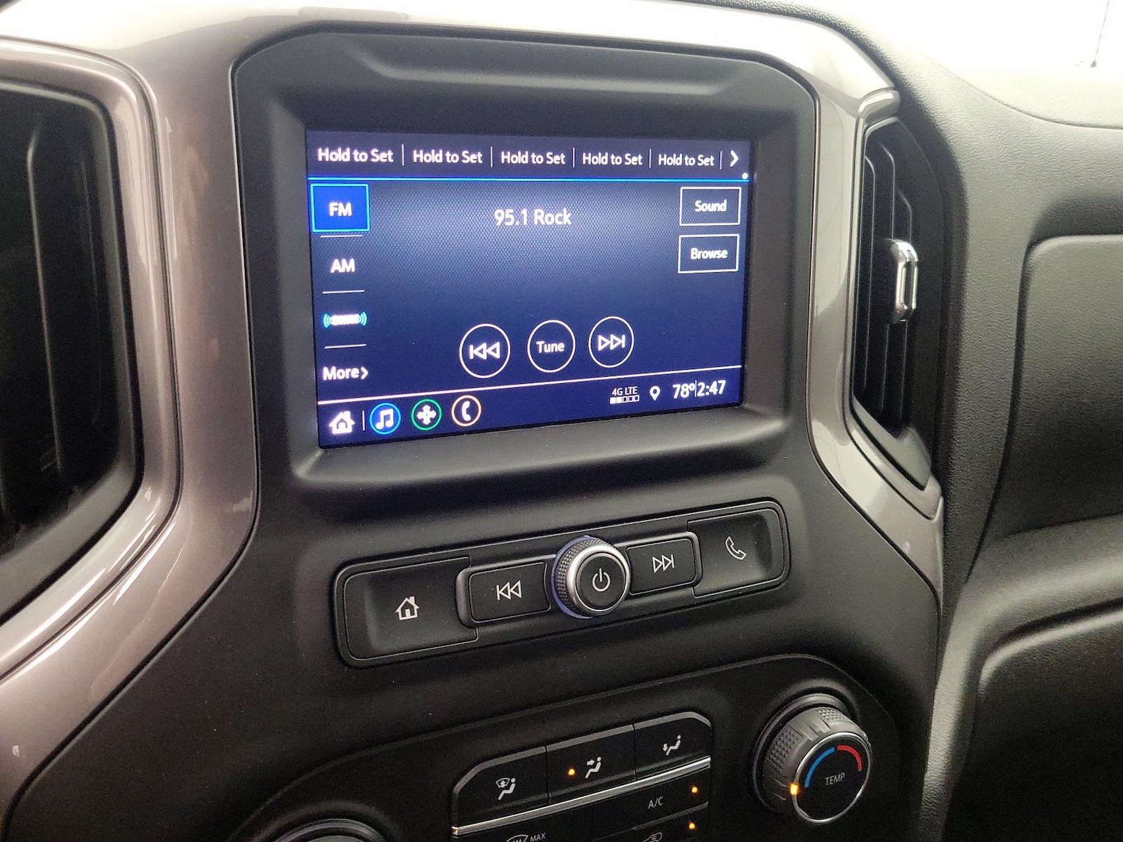 2021 Chevrolet Silverado 1500 Custom - Photo 16