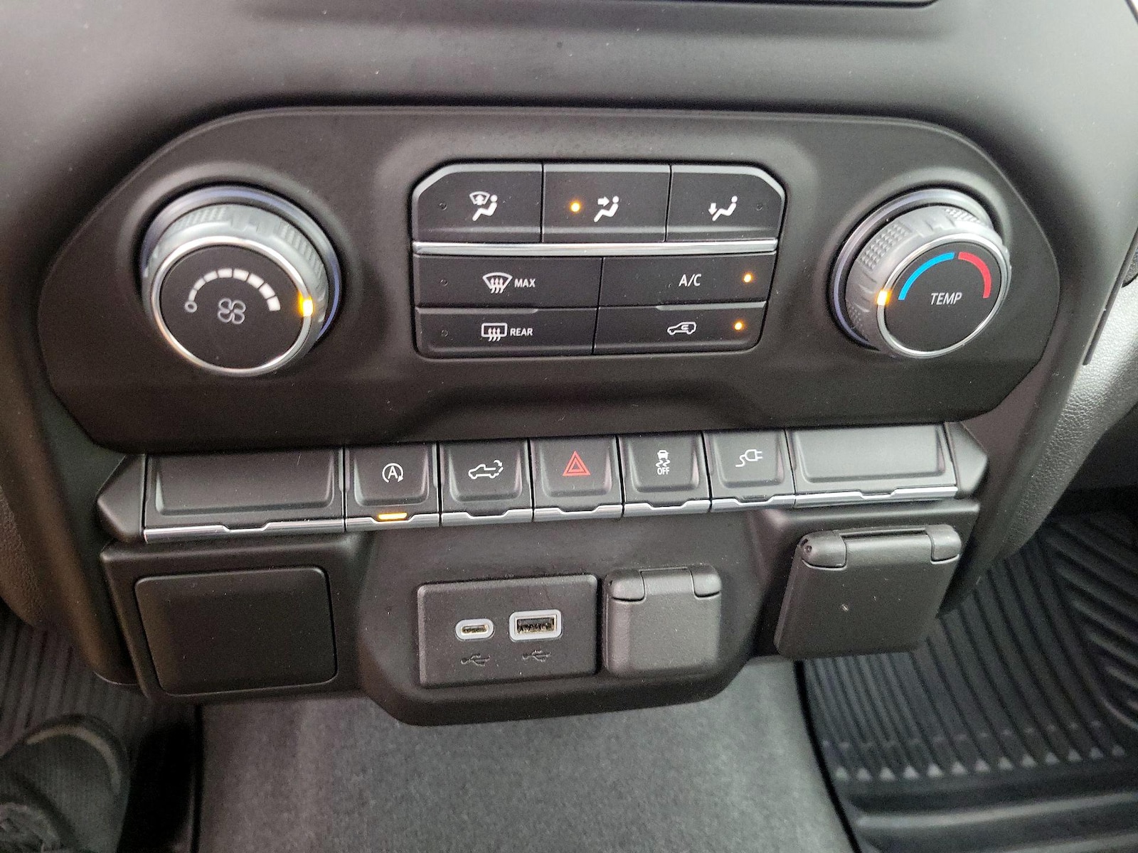 2021 Chevrolet Silverado 1500 Custom - Photo 17
