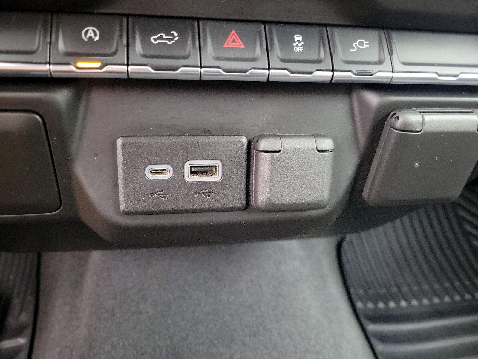 2021 Chevrolet Silverado 1500 Custom - Photo 19