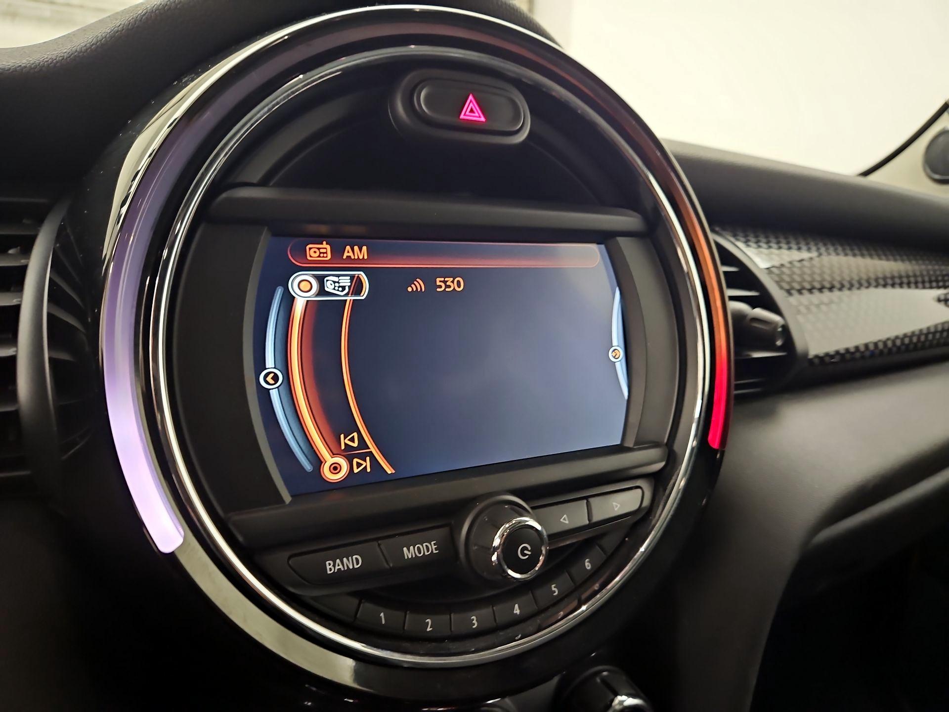 Thumbnail: 2017 MINI Cooper Hardtop - 14