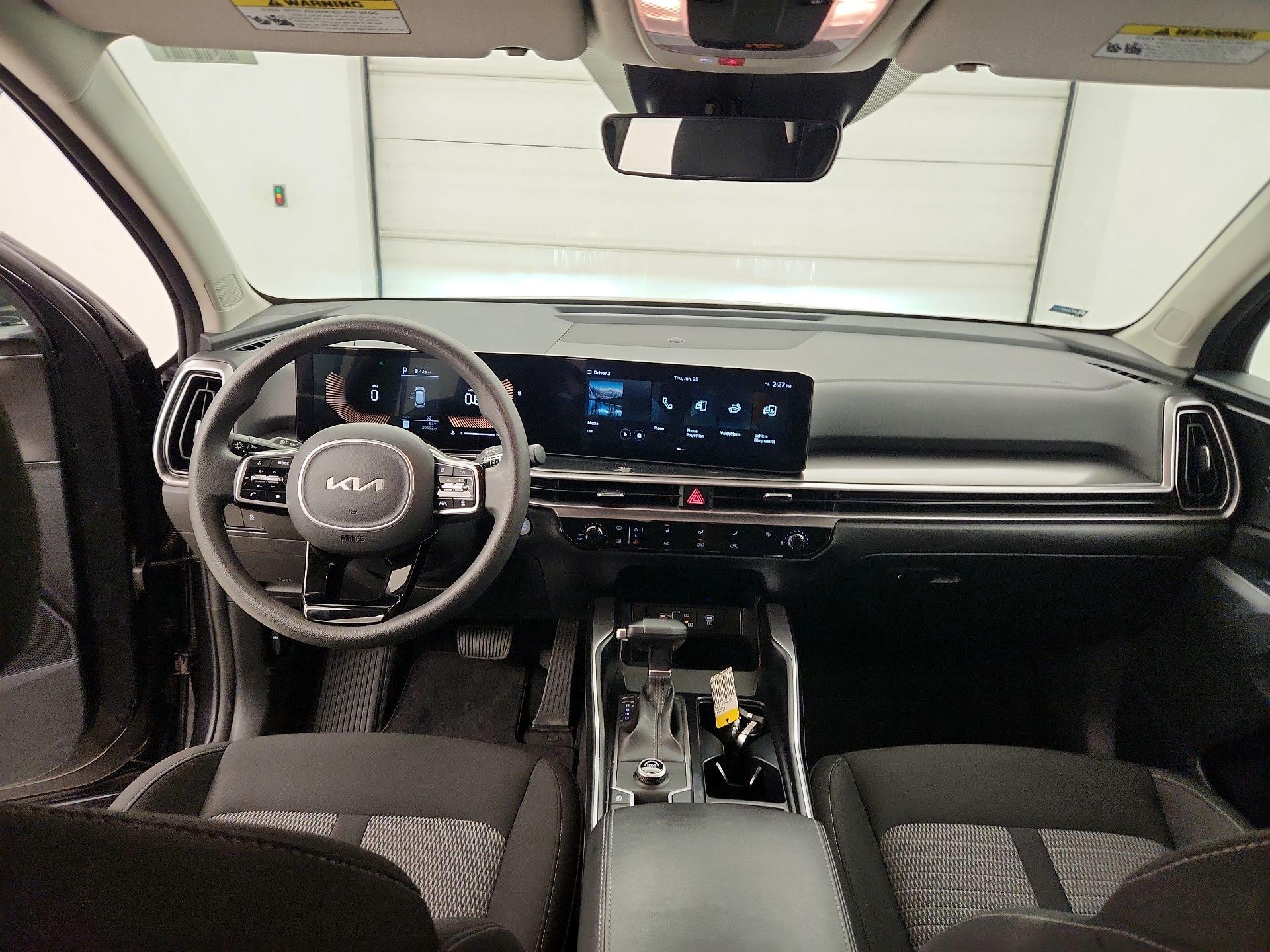 Thumbnail: 2025 Kia Sorento - 9