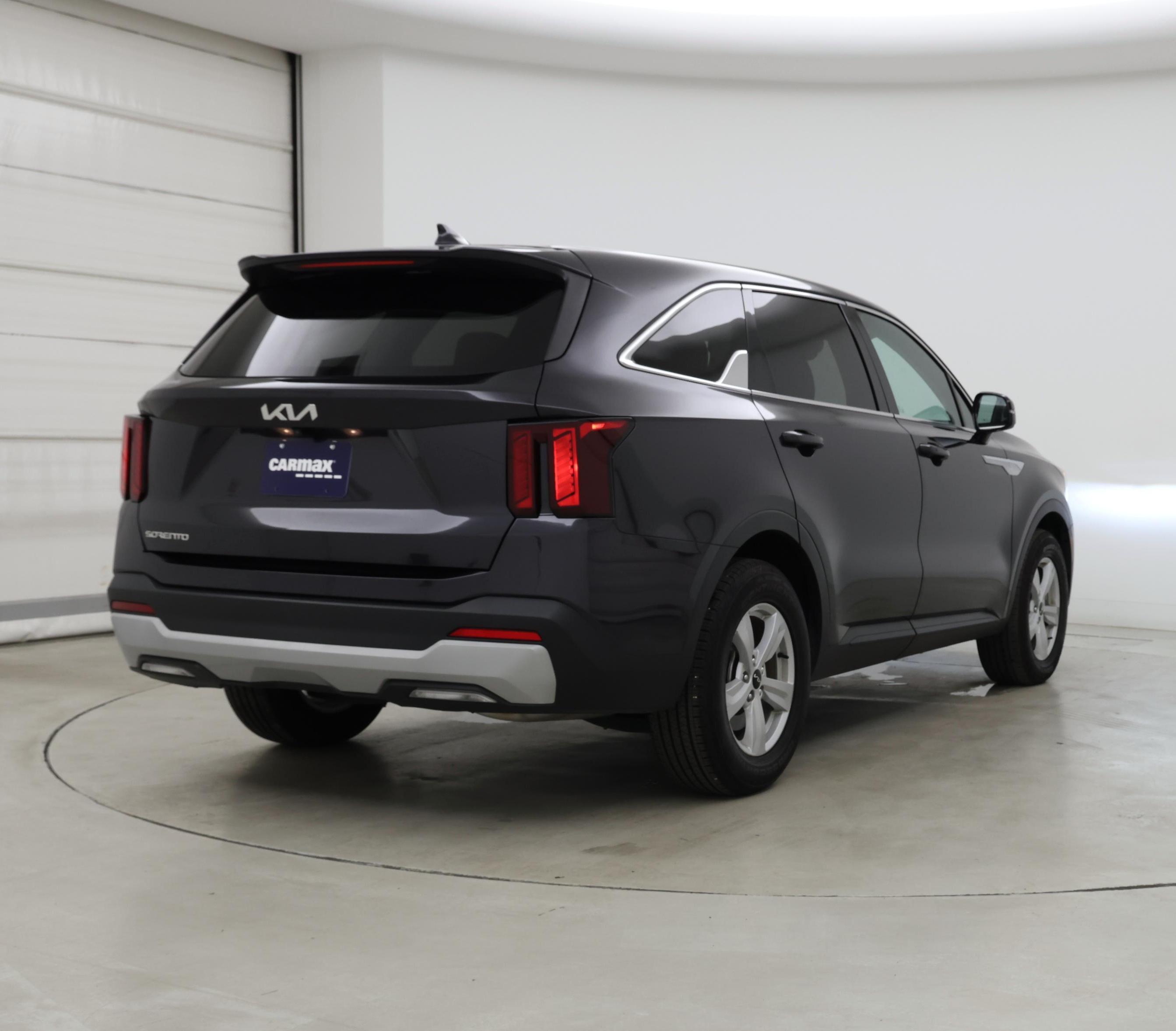 Thumbnail: 2025 Kia Sorento - 8
