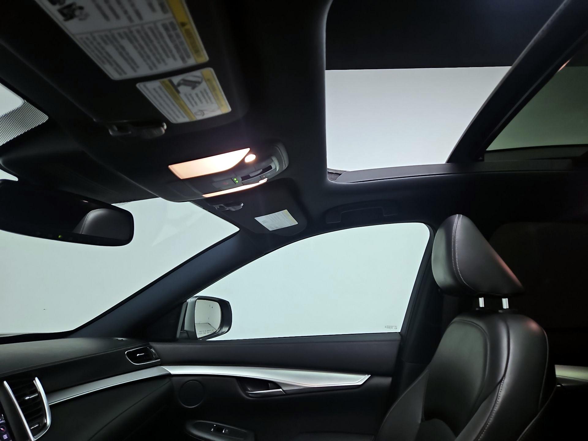 Thumbnail: 2020 INFINITI QX50 - 20