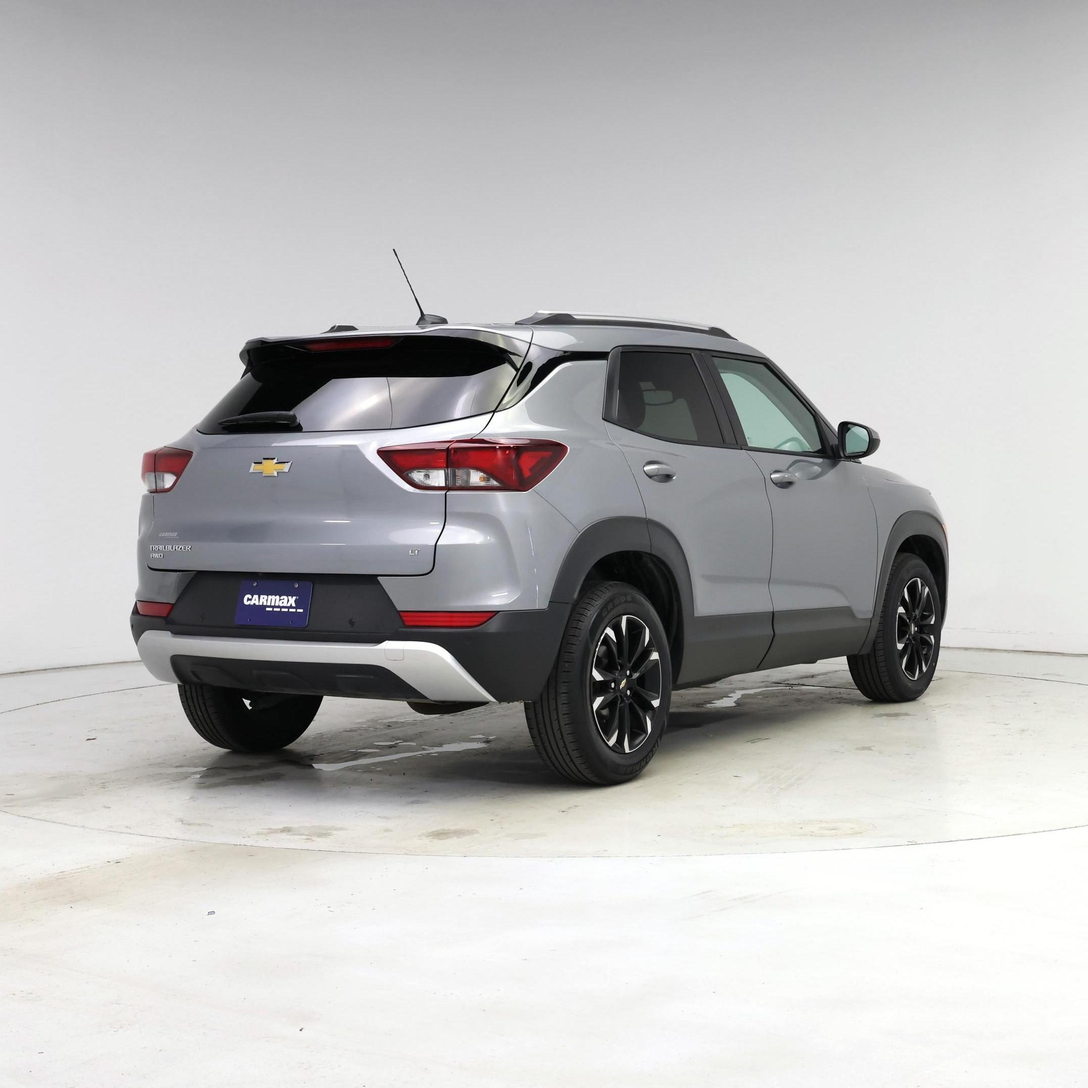 Thumbnail: 2023 Chevrolet TrailBlazer - 8
