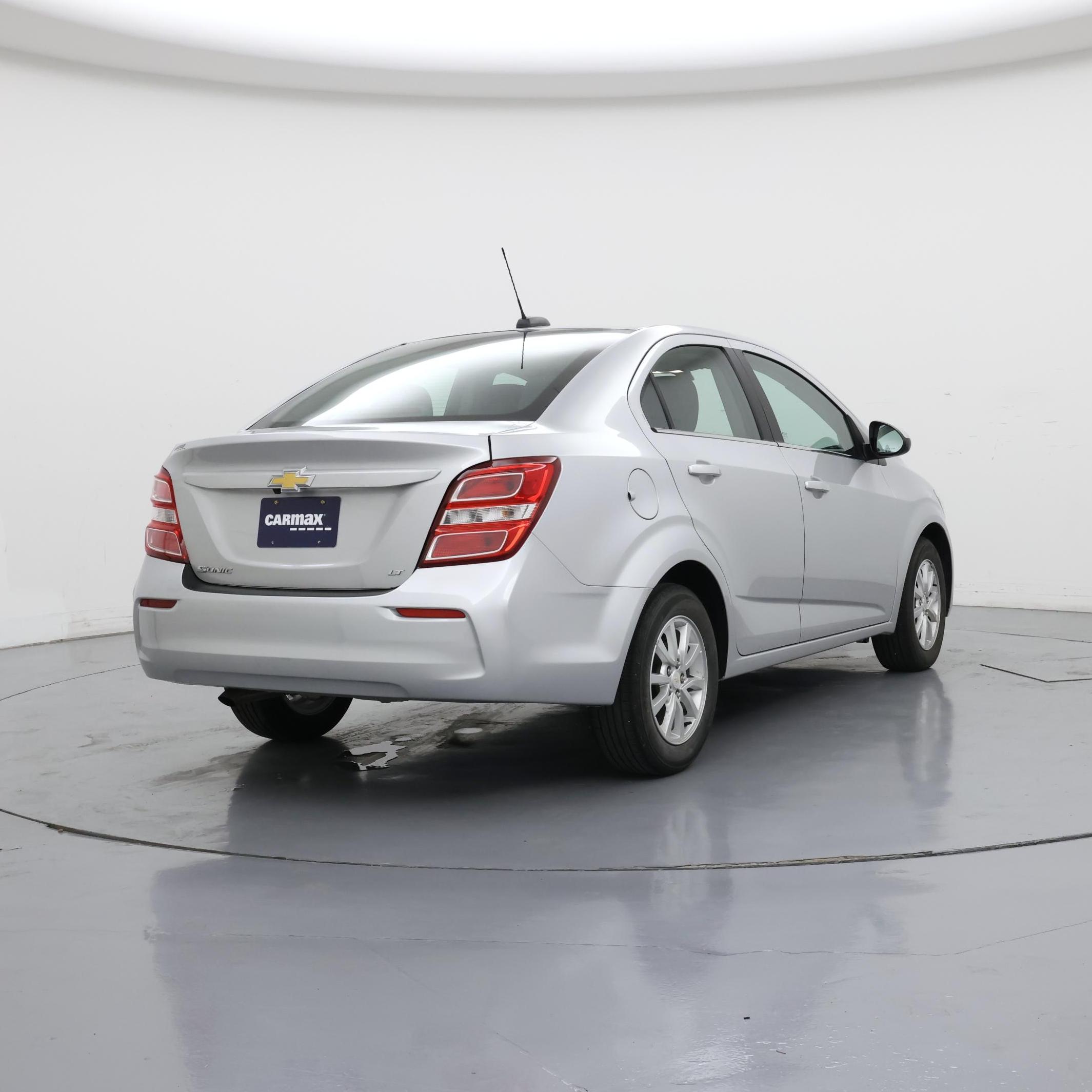 Thumbnail: 2020 Chevrolet Sonic - 8