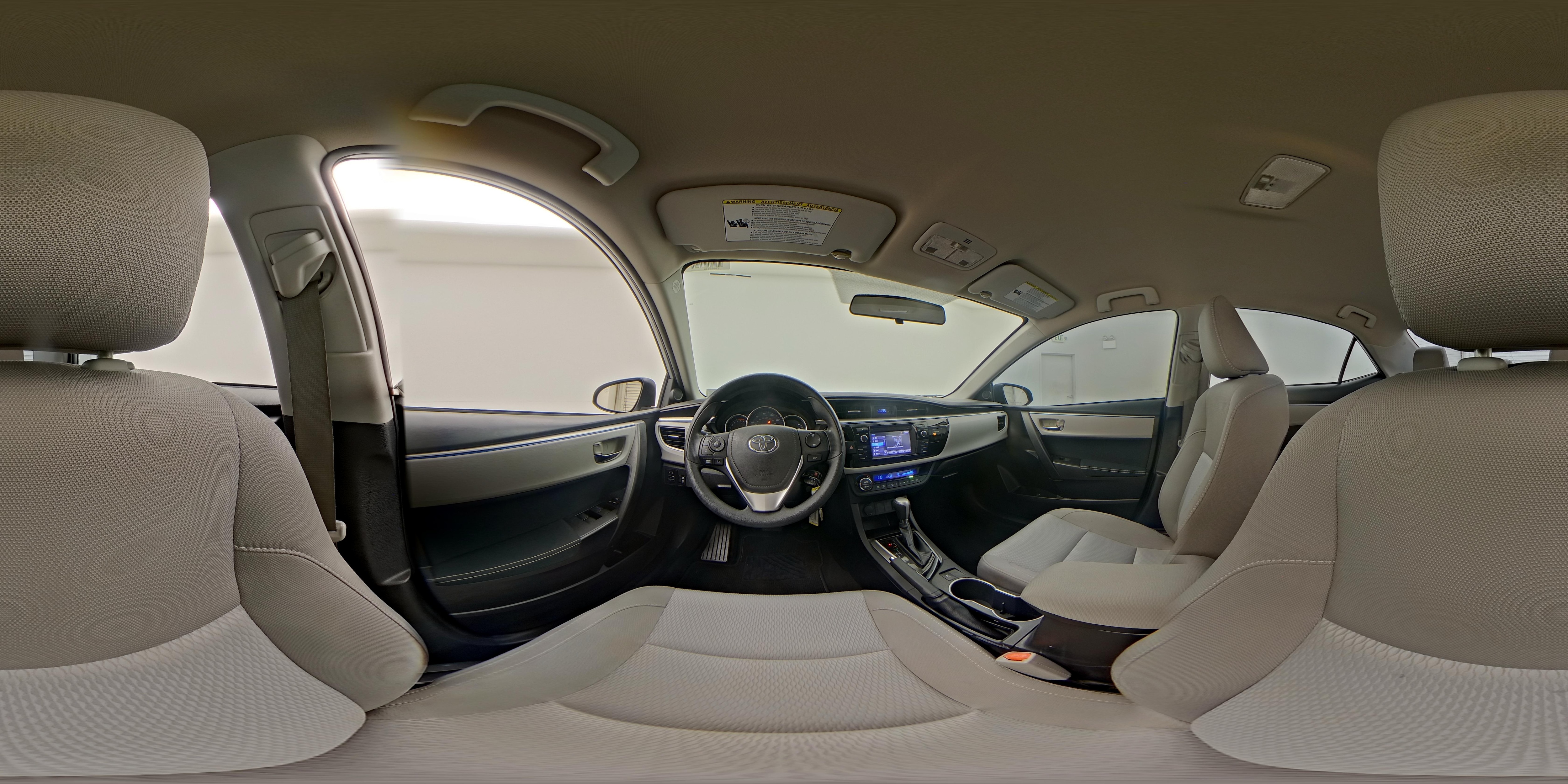 2016 Toyota Corolla LE - Photo 26