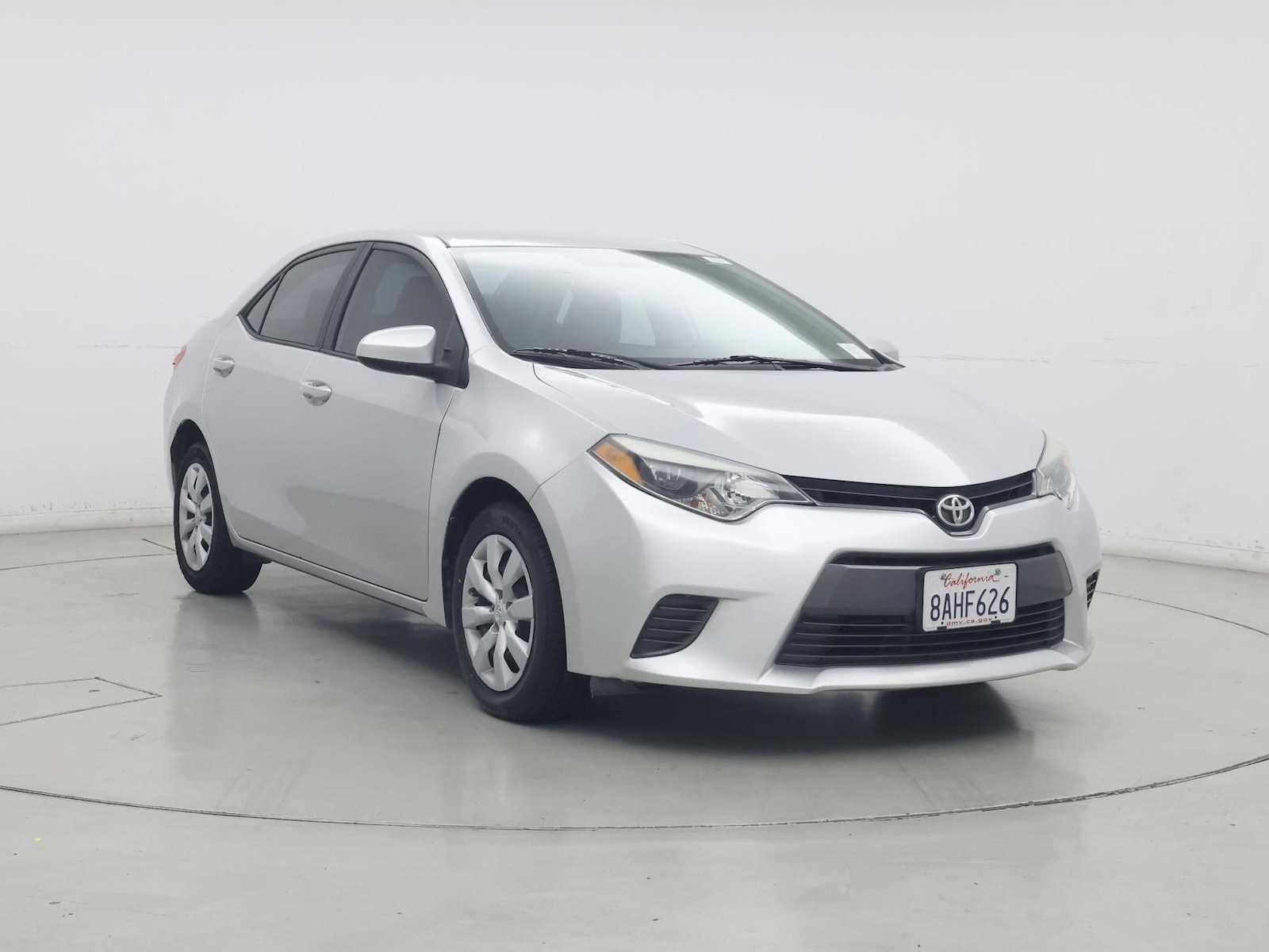 2016 Toyota Corolla LE - Photo 2