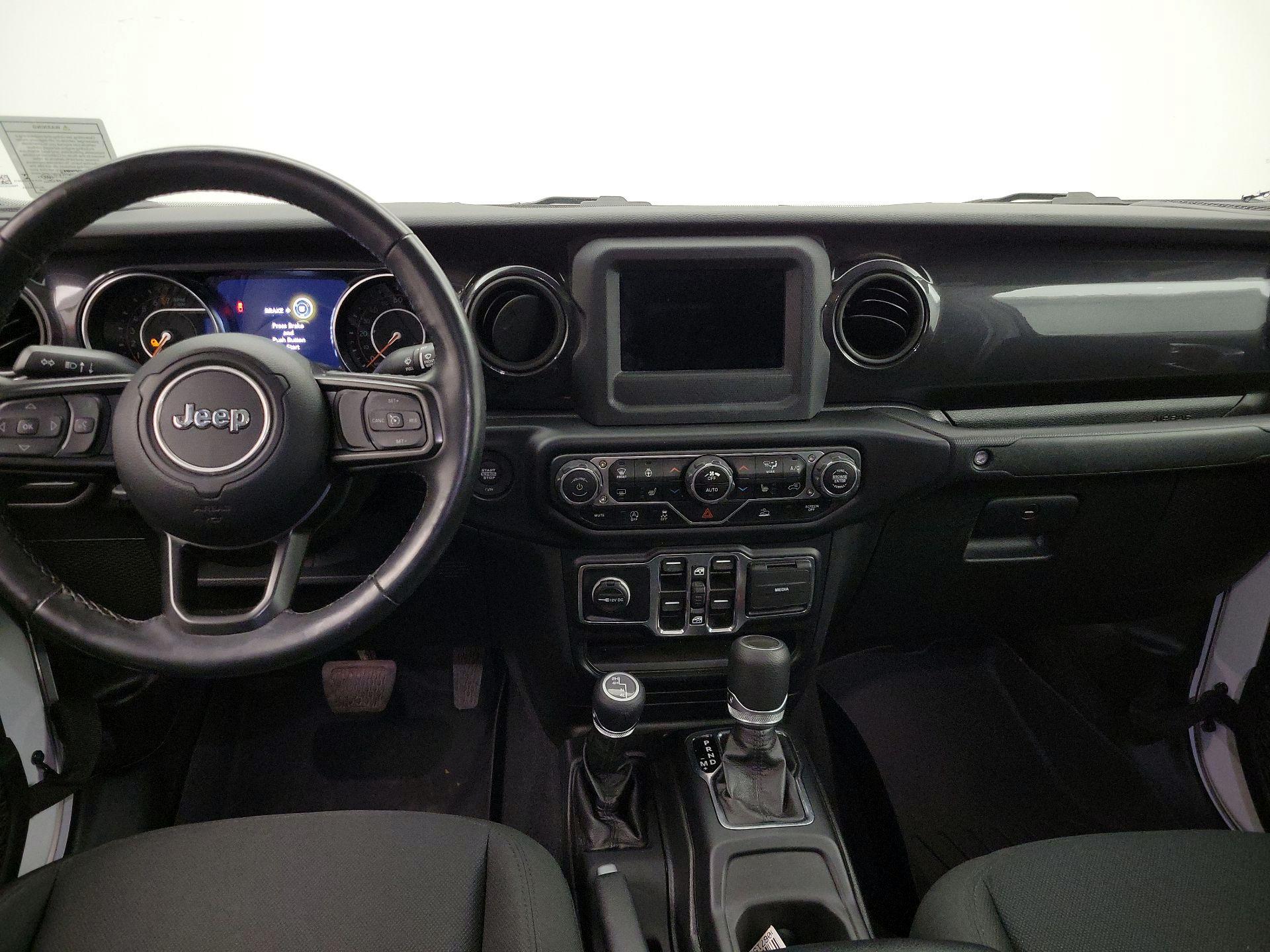 Thumbnail: 2021 Jeep Gladiator - 9